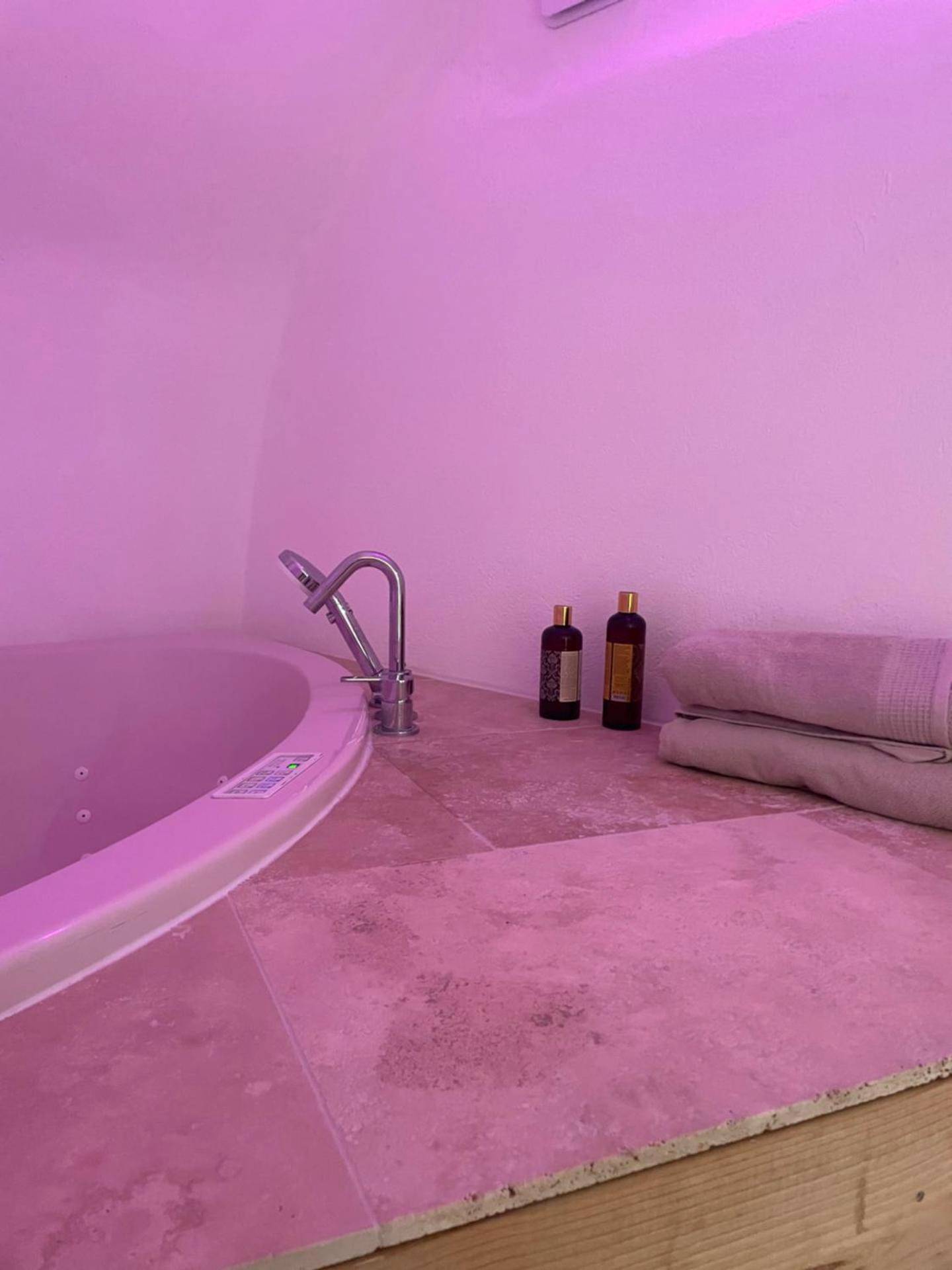 Detail du logement - Grotte love