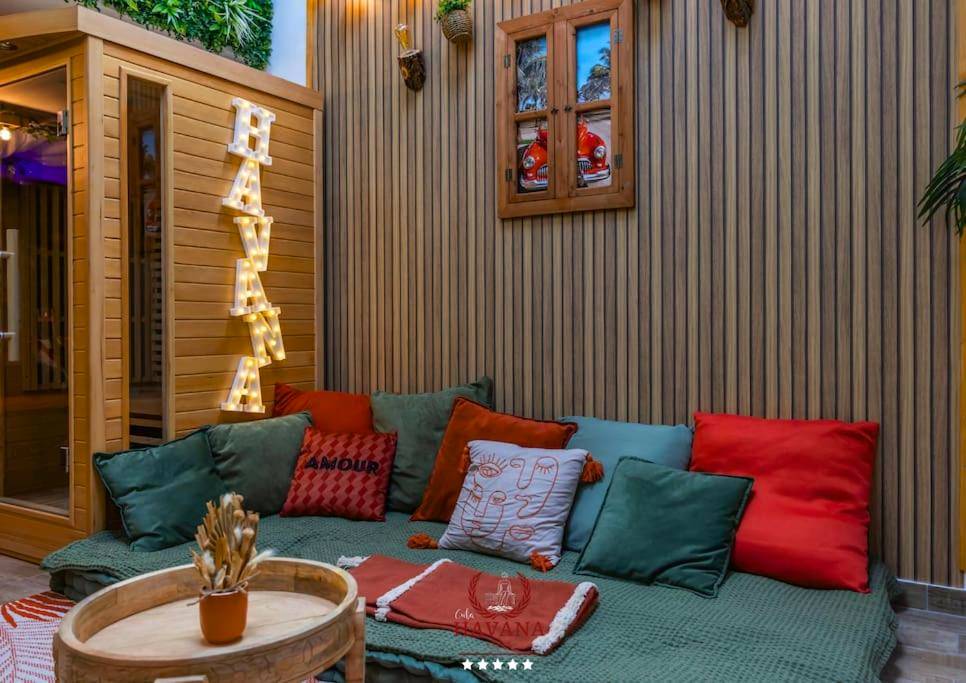 Photo du logement - Loft "Havana Spa" Cuba Jacuzzi Sauna Bar à cocktails