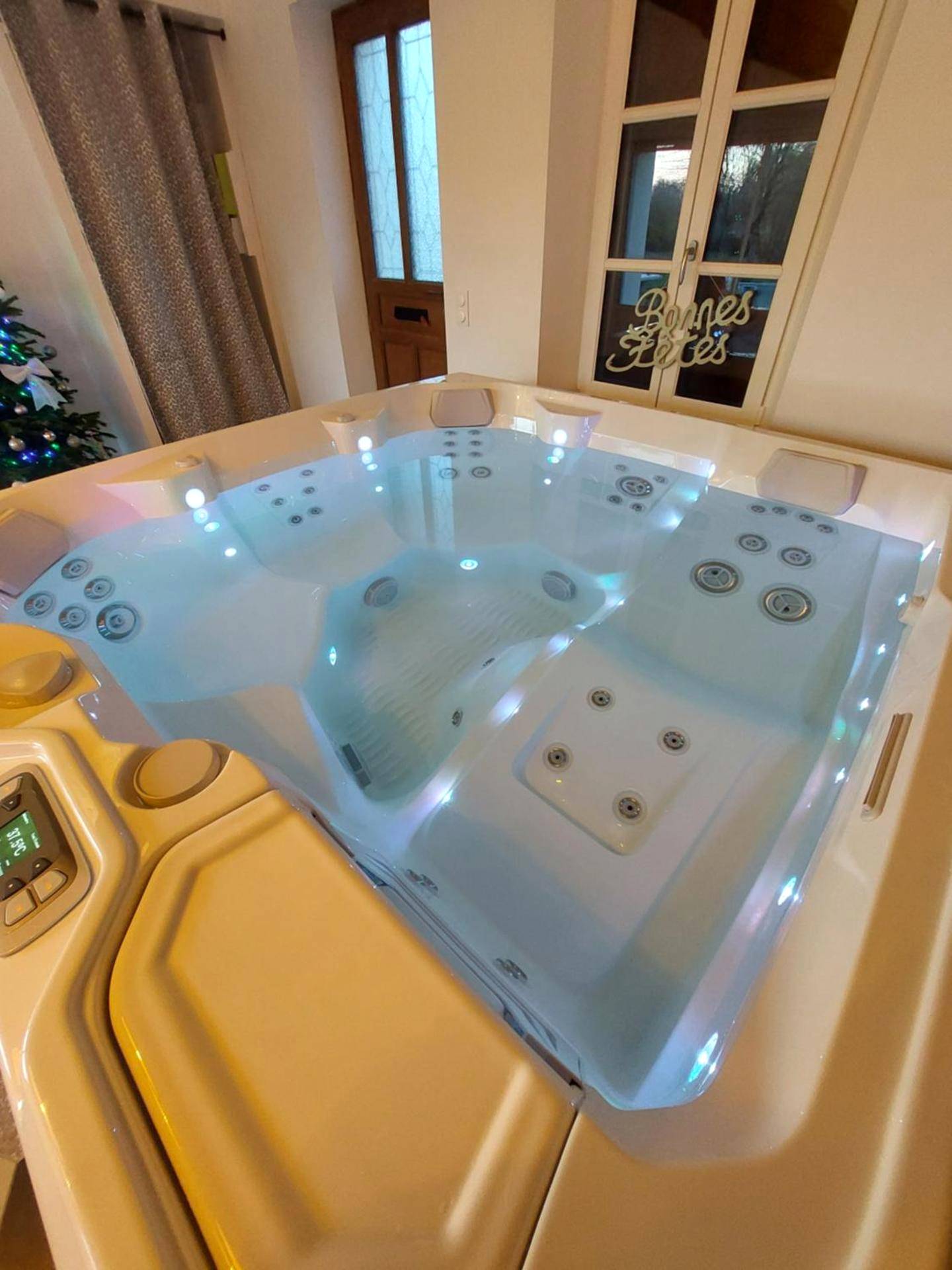 Vue principale - Love Room Ladon - L'incontournable - Loiret Spa