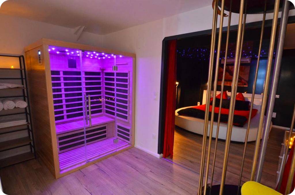 Photo du logement - L'indécente - Love Room Studios - Longeville - lès - Saint - Avold