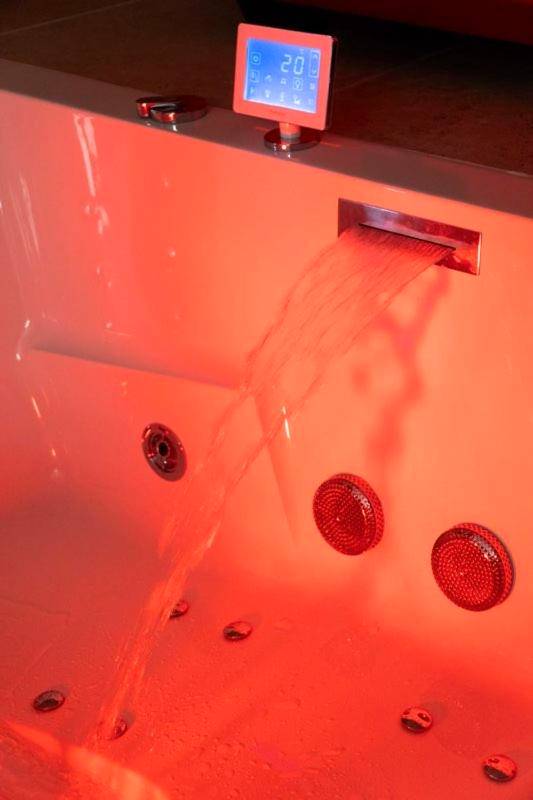 Photo du logement - L'indiscrete Love Room - Hammam - Sauna - SPA - Saint - Cyr - sur - Loire