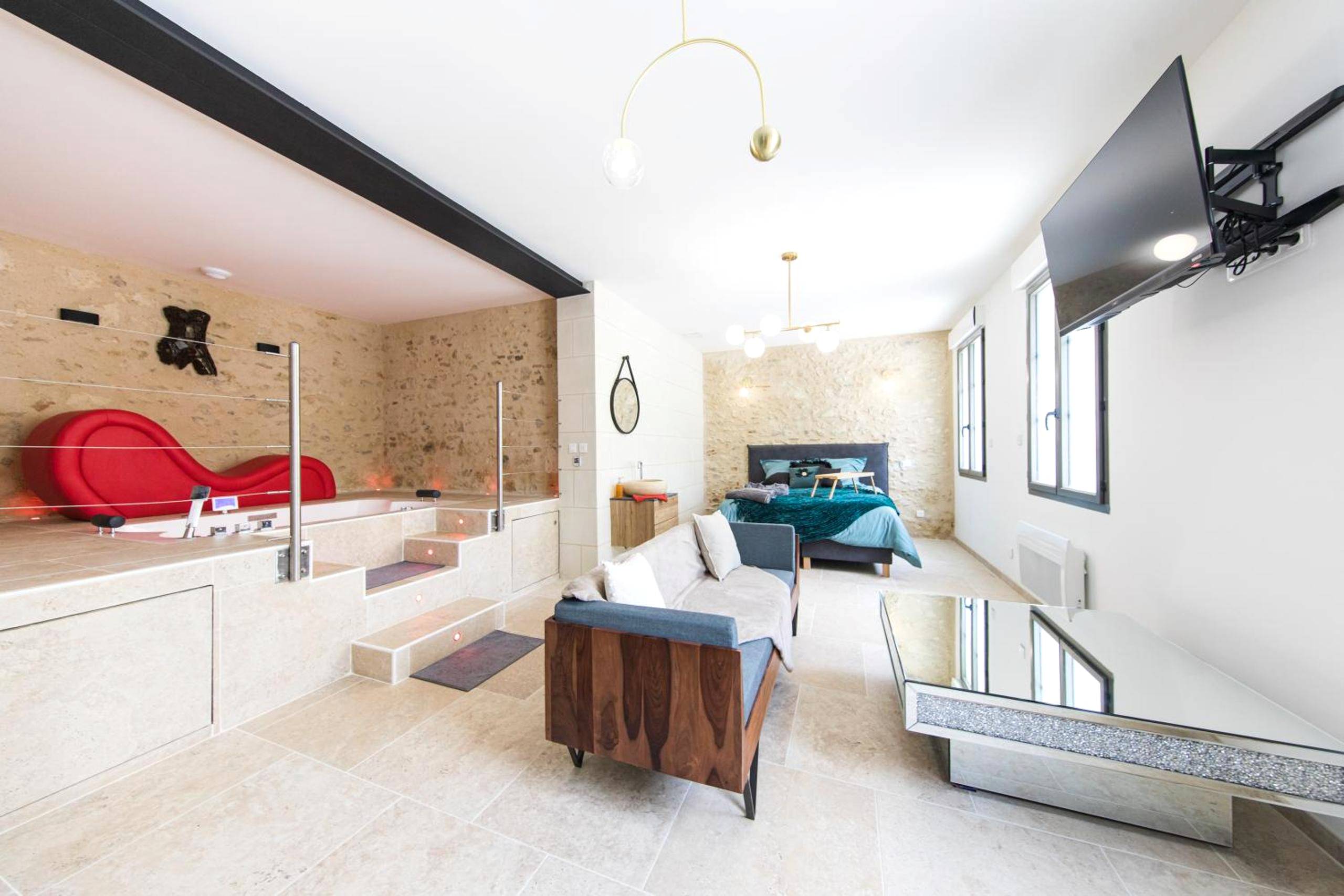 Photo du logement - L'indiscrete Love Room - Hammam - Sauna - SPA