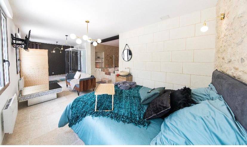 Photo du logement - L'indiscrete Love Room - Hammam - Sauna - SPA