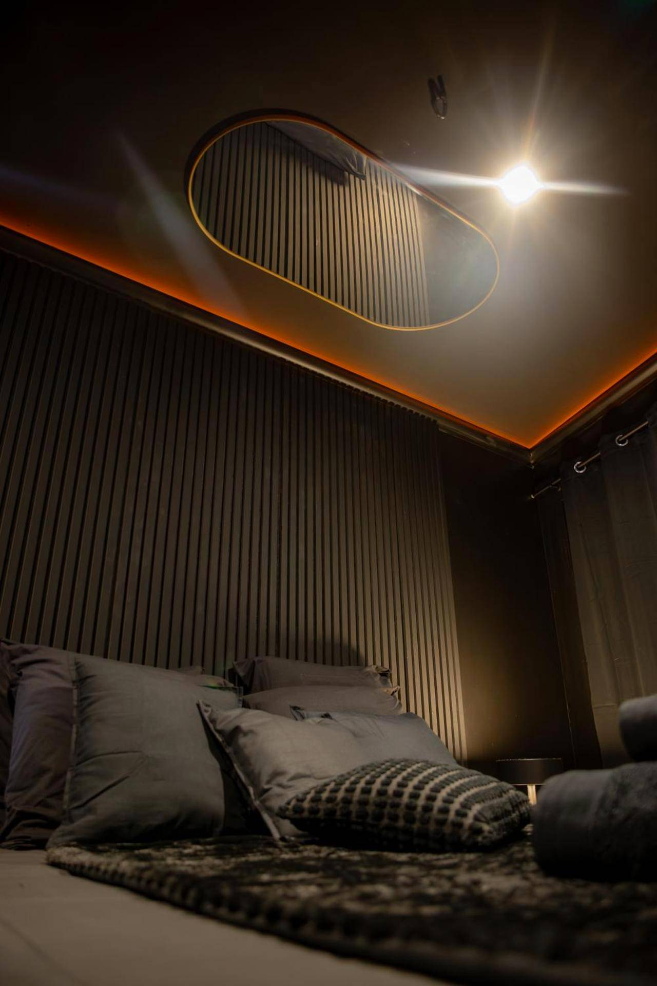 Photo du logement - Infinityroom I Secret suite I Love room I Angouleme - Angoulême