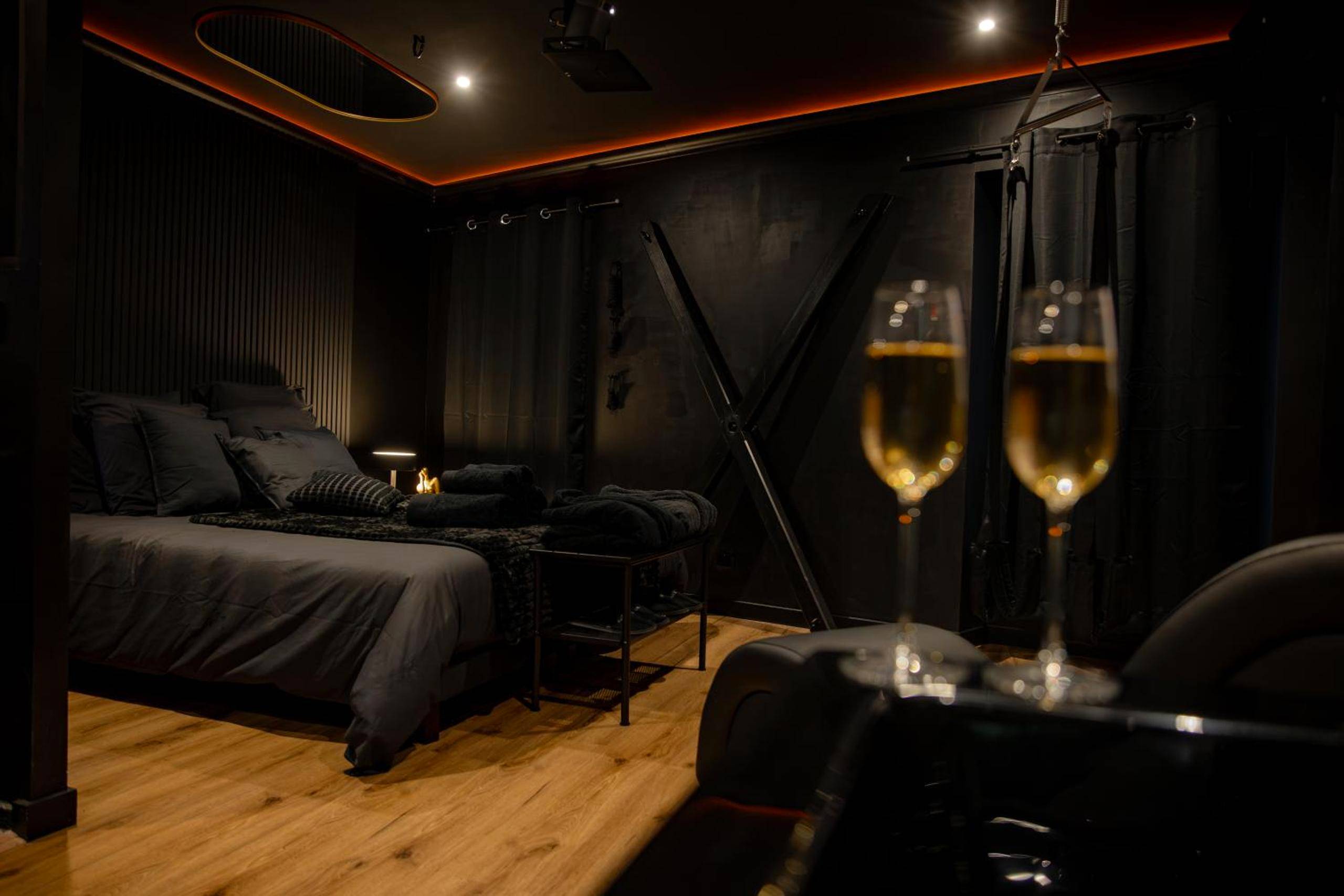Photo du logement - Infinityroom I Secret suite I Love room I Angouleme
