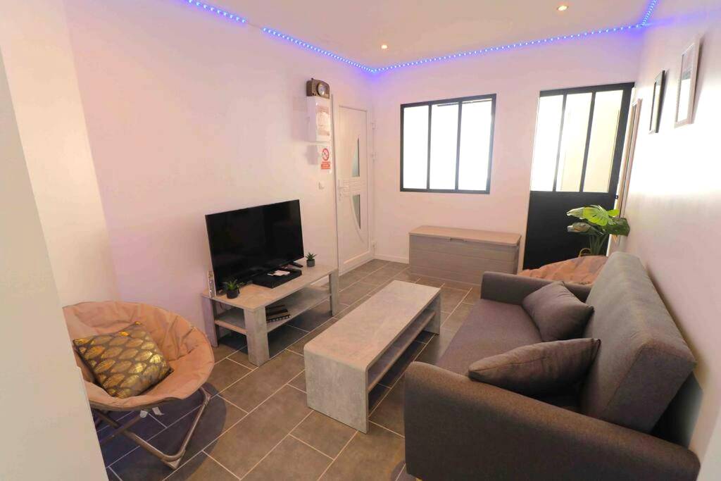 Photo du logement - Expérience INSOLITE Love Room & ESCAPE GAME - Lizy - sur - Ourcq