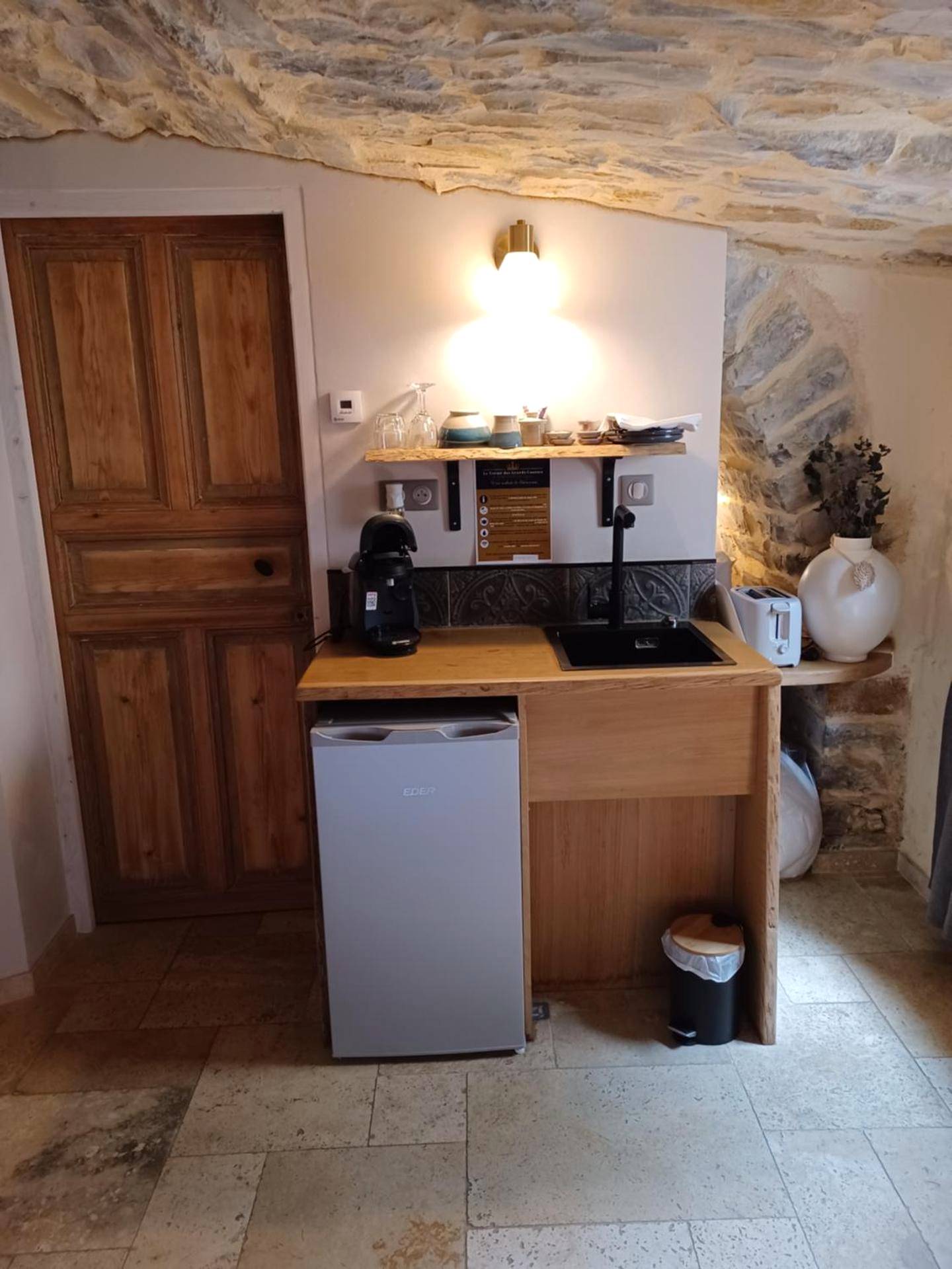 Photo du logement - Hébergement insolite avec jacuzzi privatif Millau