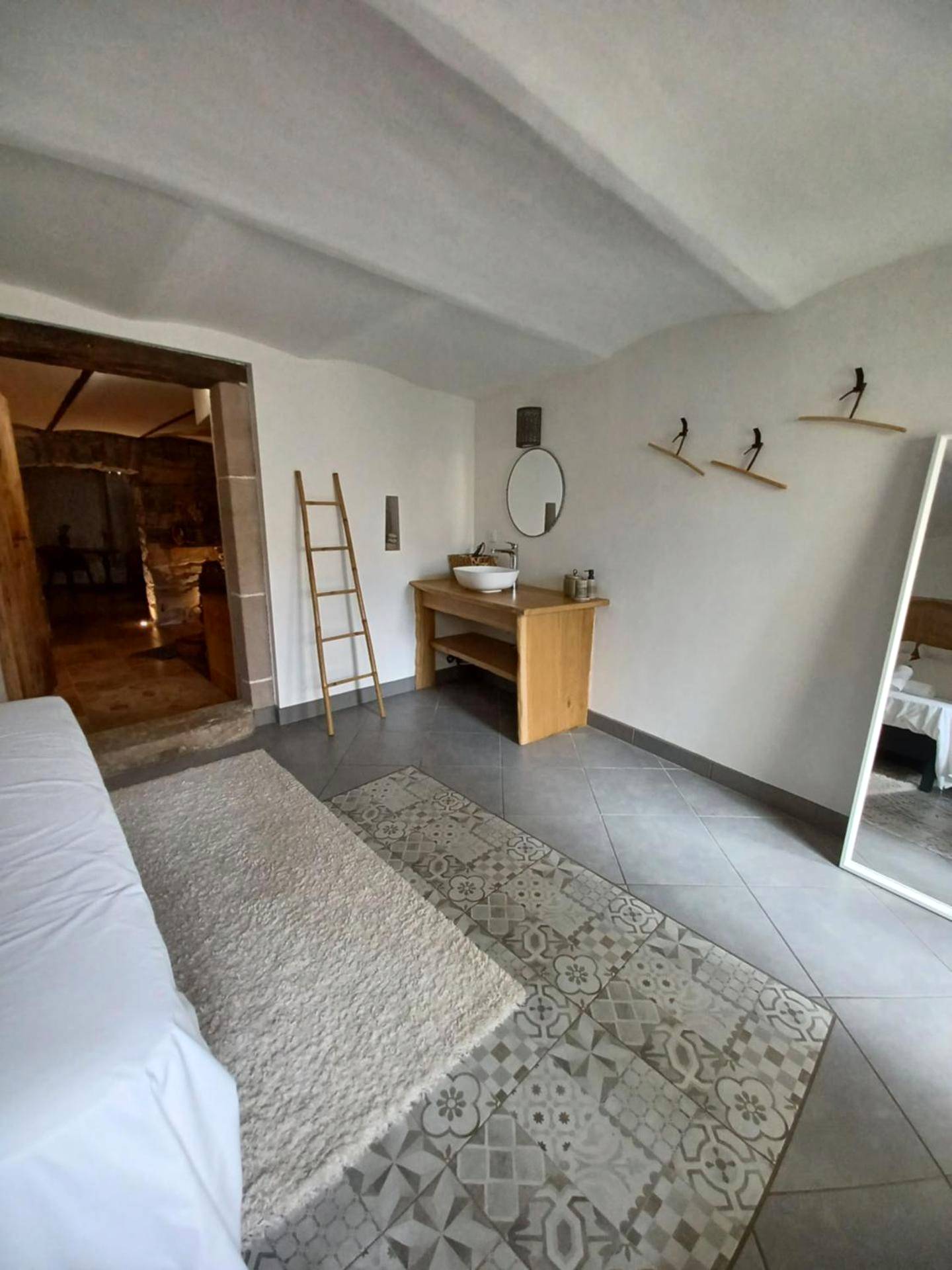 Photo du logement - Hébergement insolite avec jacuzzi privatif Millau