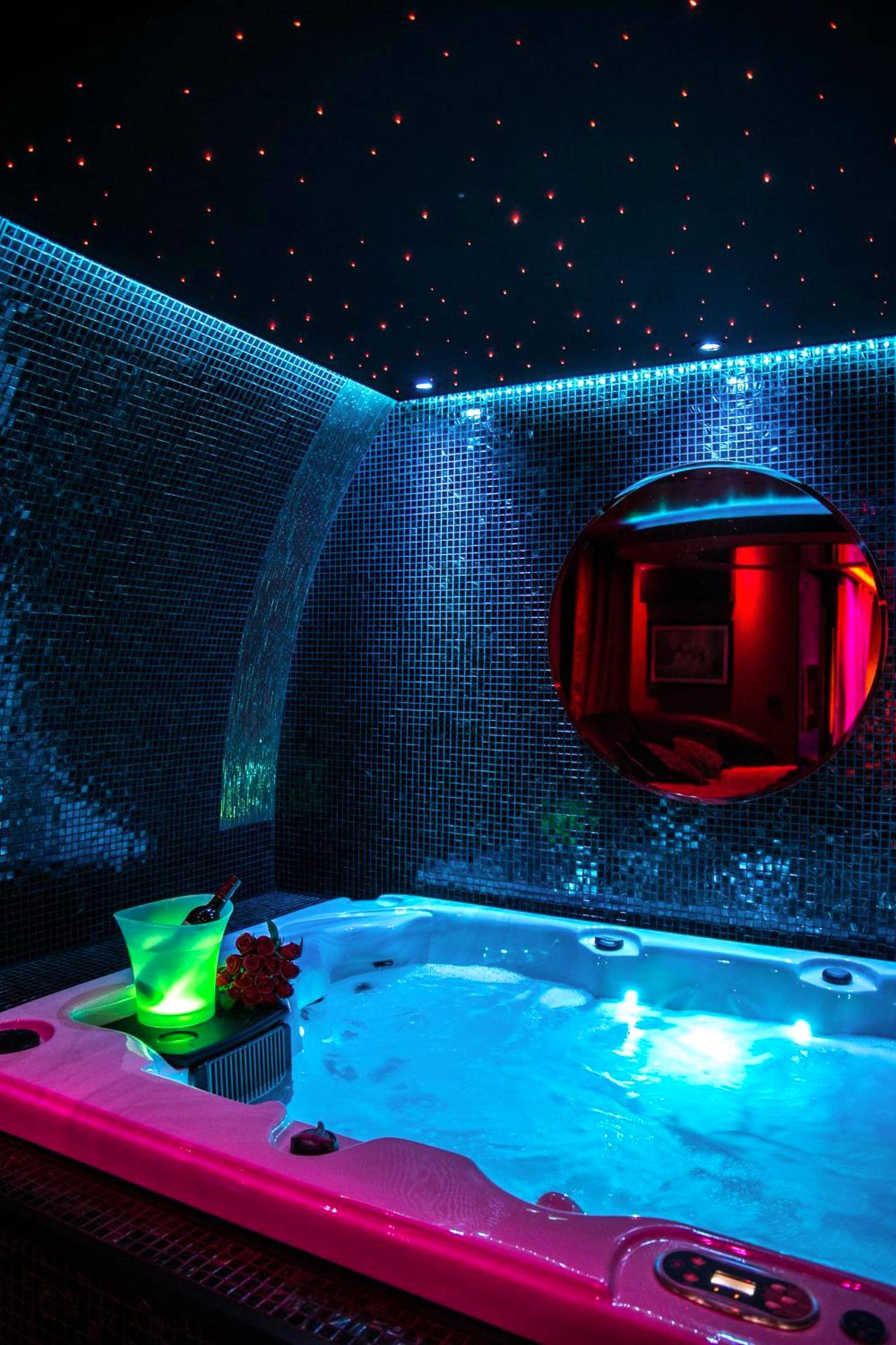 Photo du logement - L'Insolite Spa Privatif ''Suite Luxueuse - Jacuzzi"