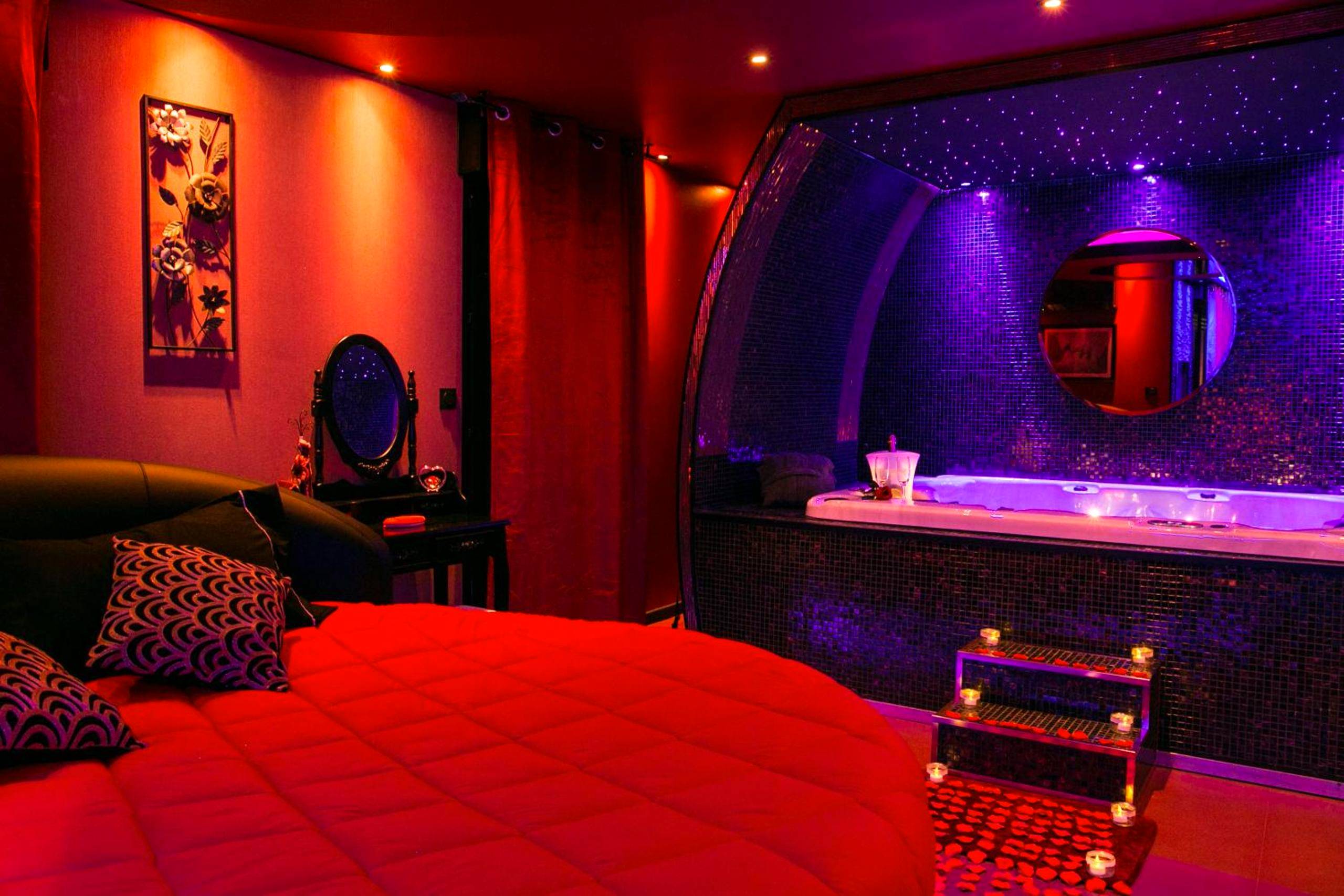 Photo du logement - L'Insolite Spa Privatif ''Suite Luxueuse - Jacuzzi"