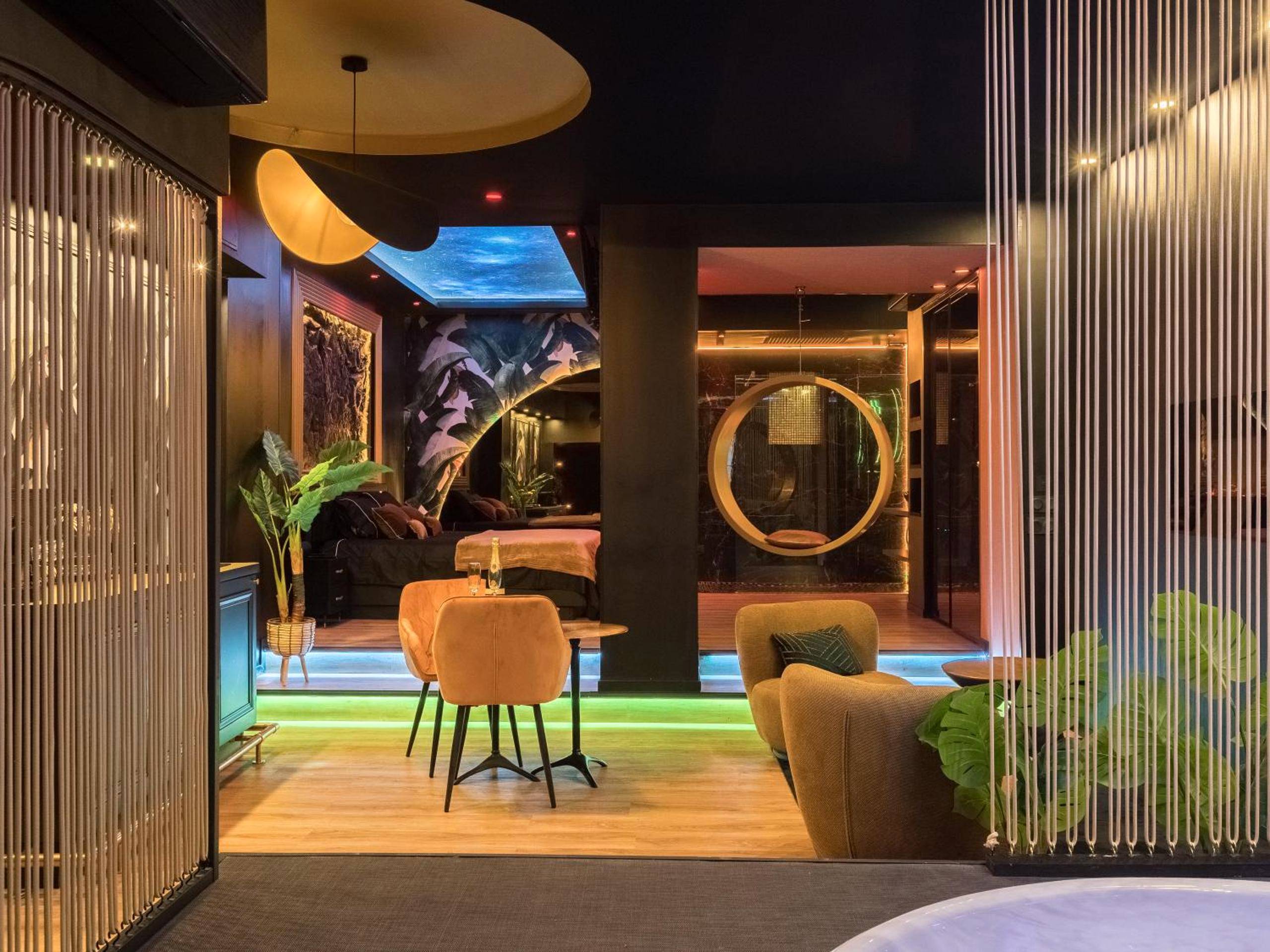 Photo du logement - Insolite Spa Privatif Suite étoilée - Albi