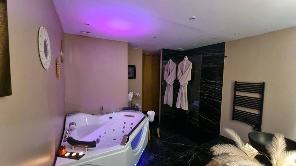 Photo du logement - Nouveau - L'instant Passion - Love Room