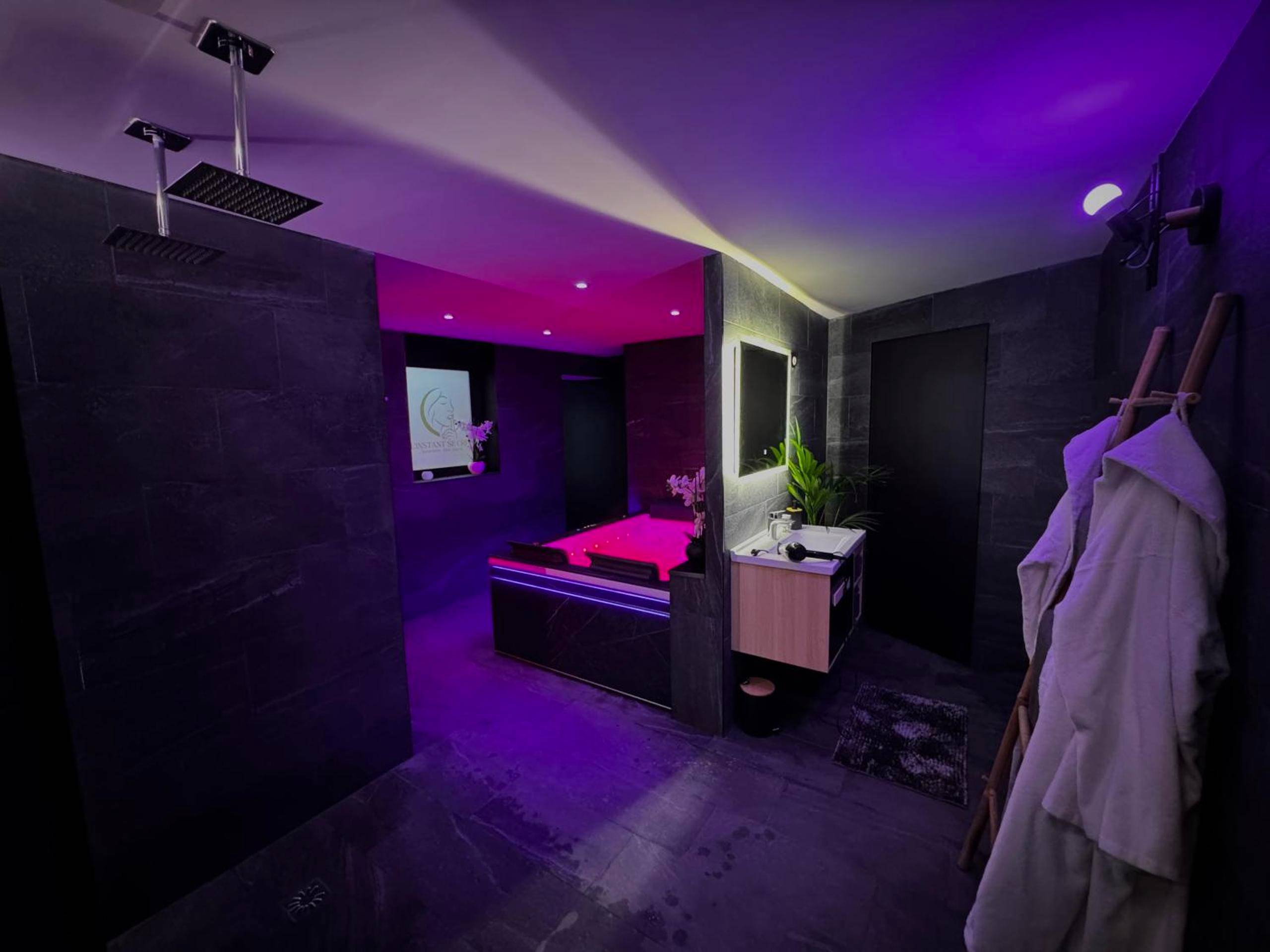 Vue principale - Love Room Oignies - L' Instant Se Crée