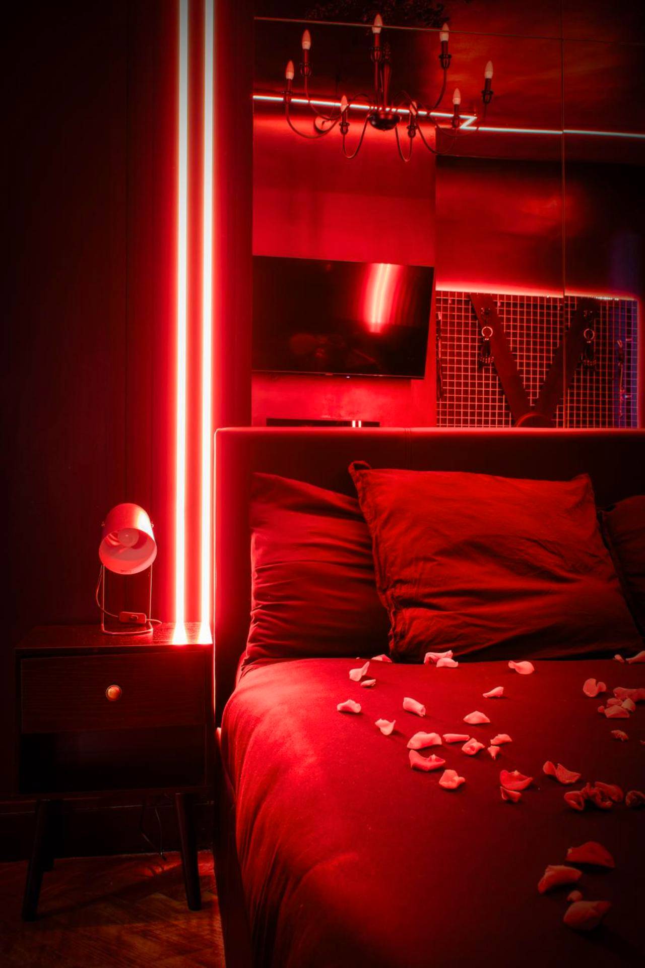 Photo du logement - Love Room, L'interdit