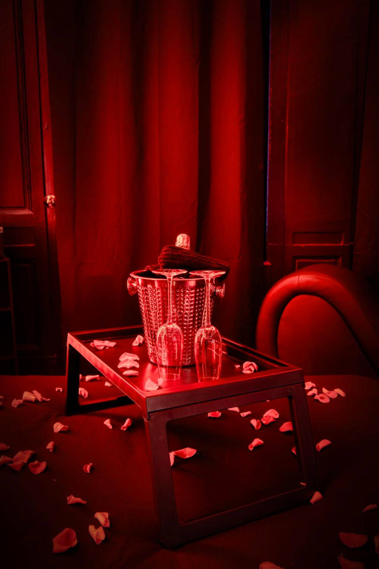 Photo du logement - Love Room, L'interdit