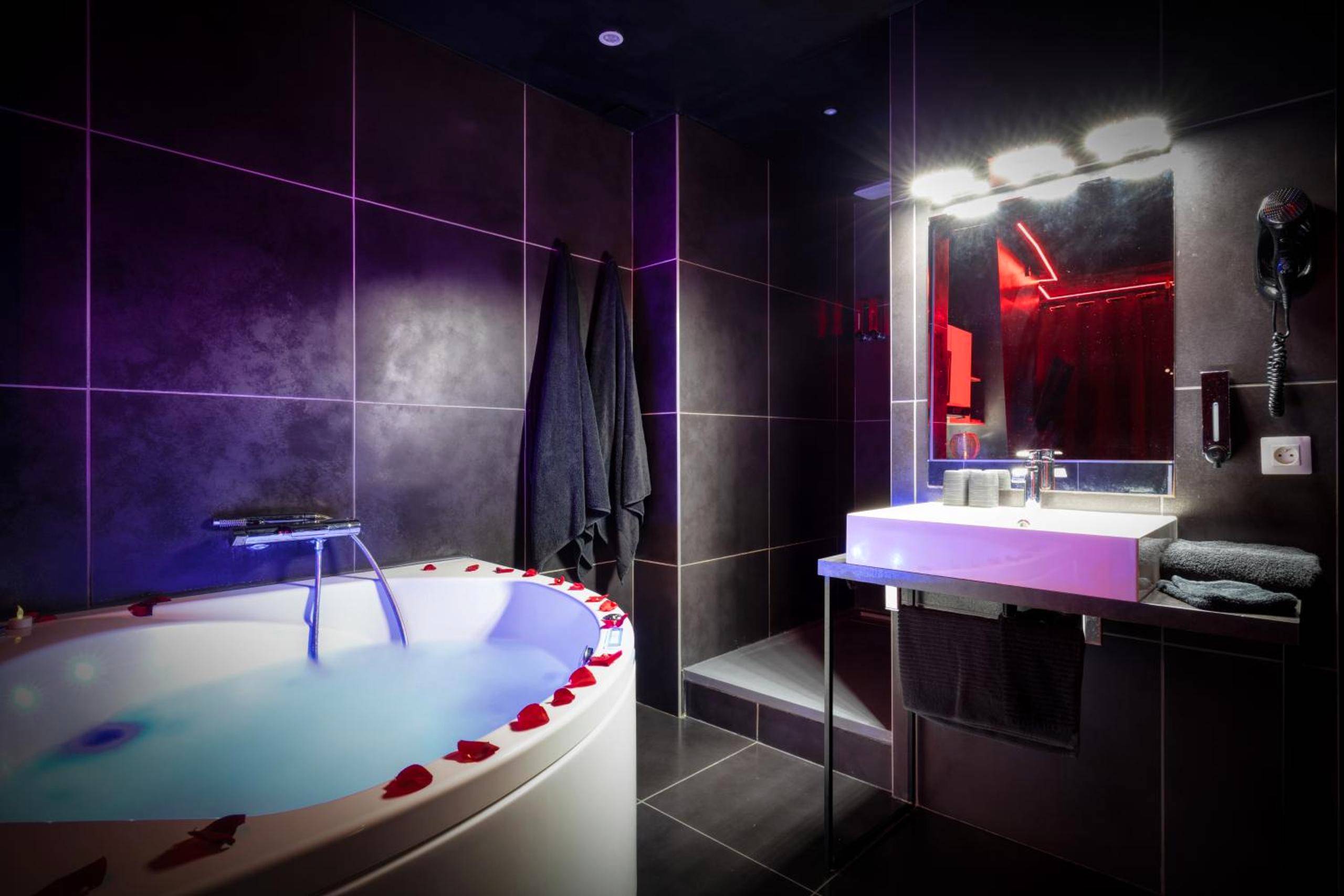 Photo du logement - Love Room, L'interdit