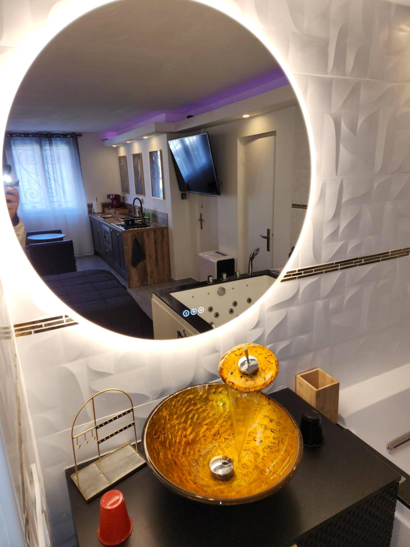 Vue du logement - Love Room romantique avec Jacuzzi 2 places