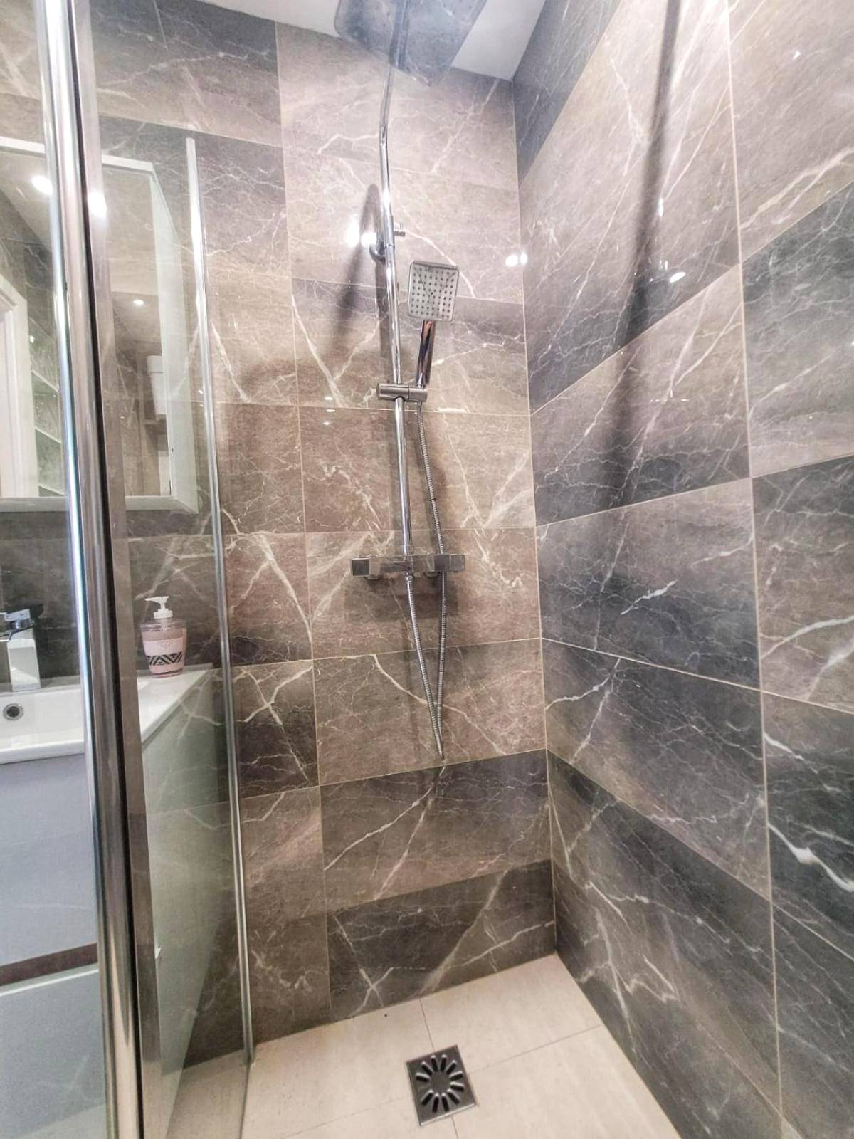 Photo du logement - Love Room à Cannes - Appartement 25m2 pour 2 personnes avec un jacuzzi Privé