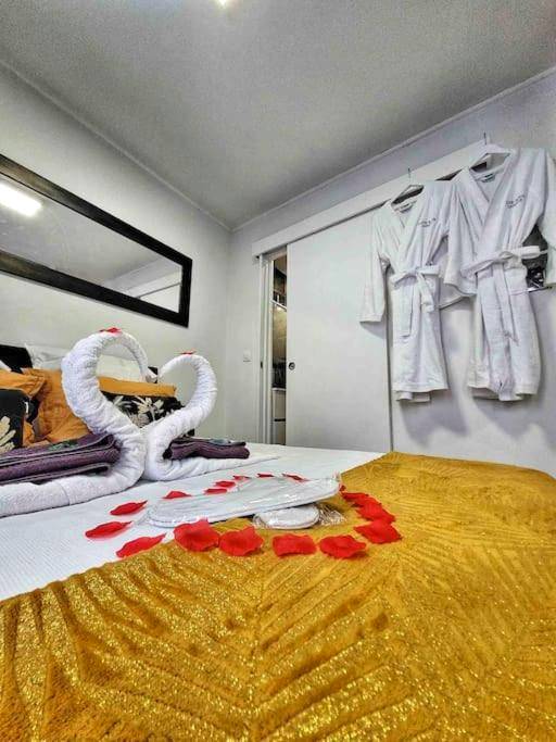 Photo du logement - Love Room à Cannes - Appartement 25m2 pour 2 personnes avec un jacuzzi Privé - Cannes