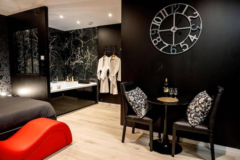 Photo du logement - * Love Room jacuzzi *