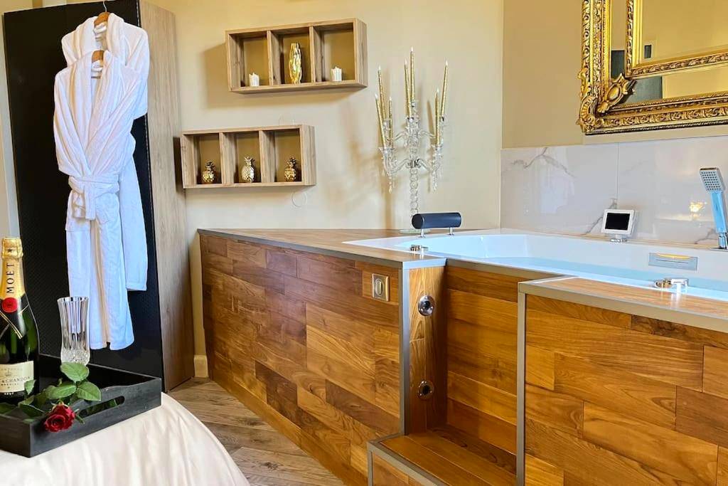 Photo du logement - Appartement de luxe avec Jacuzzi au centre de Metz