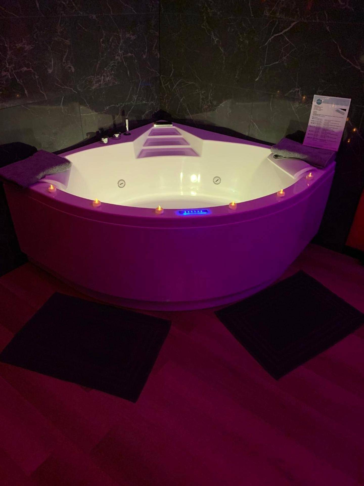 Photo du logement - Love room avec jacuzzi privé
