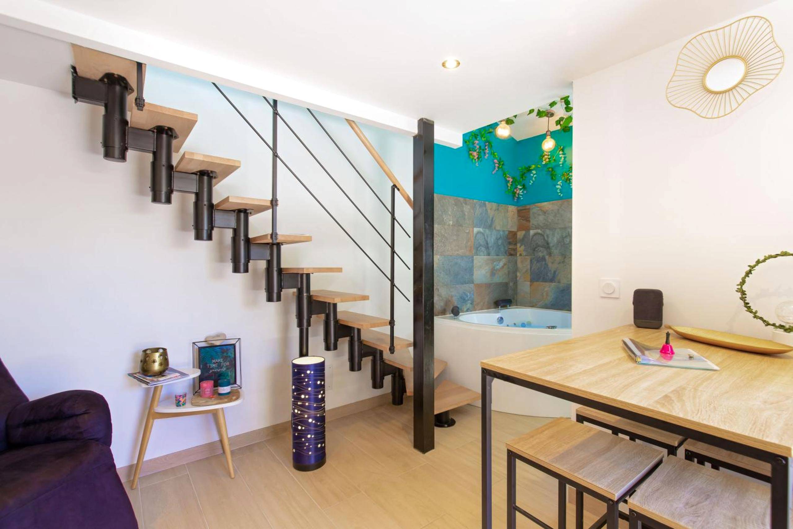 Photo du logement - Appartement Jacuzzi Love Room Jacuzzi - Puget - sur - Argens