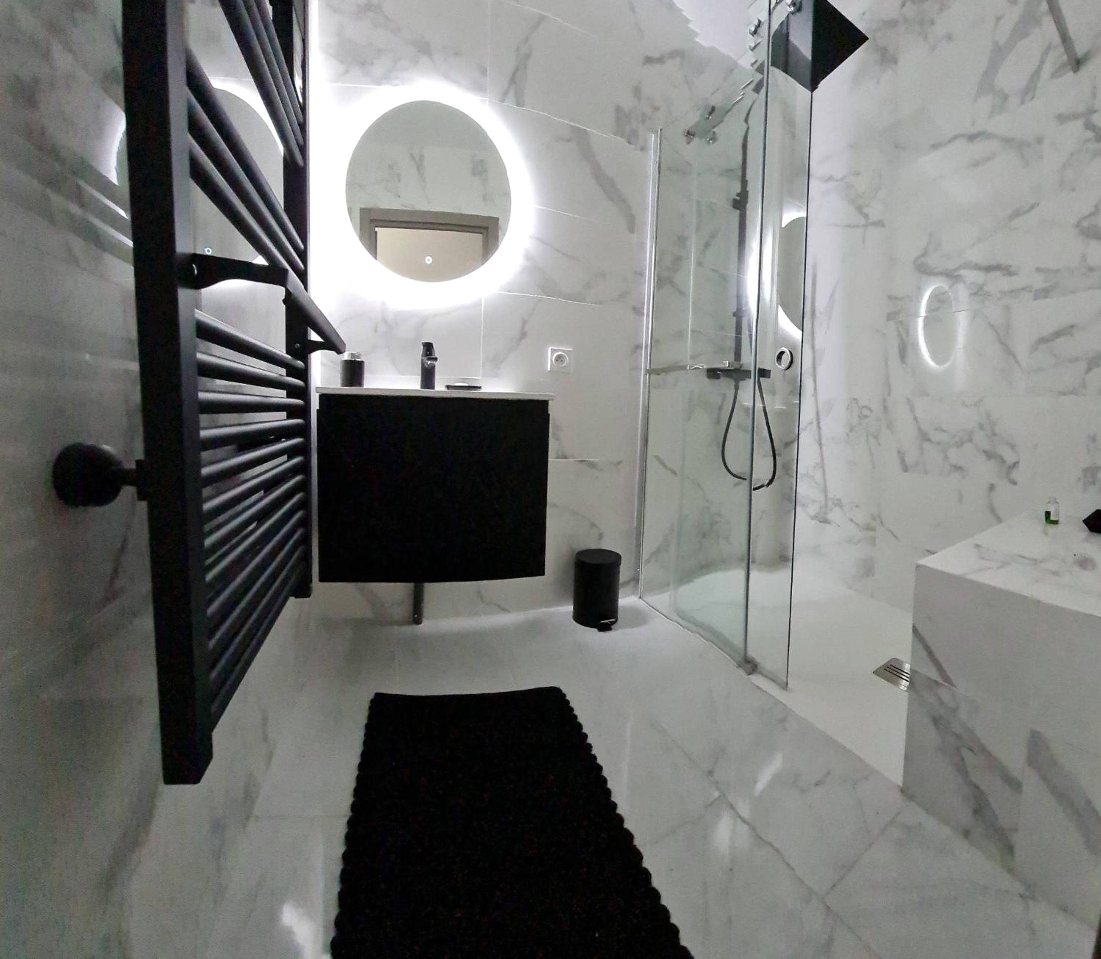 Photo du logement - Superbe appartement privé avec jacuzzi