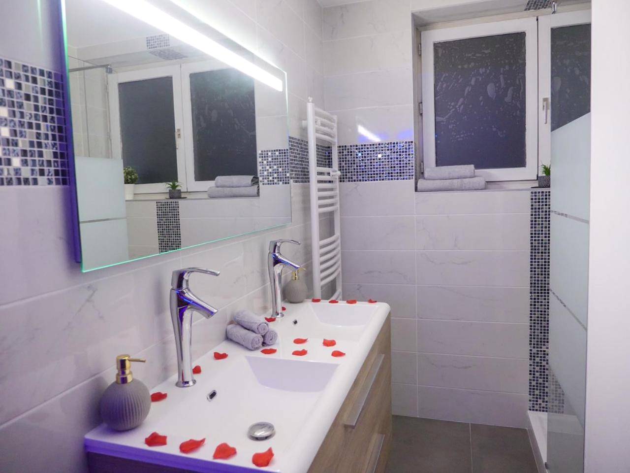 Photo du logement - Appartement - Jacuzzi - Pour deux