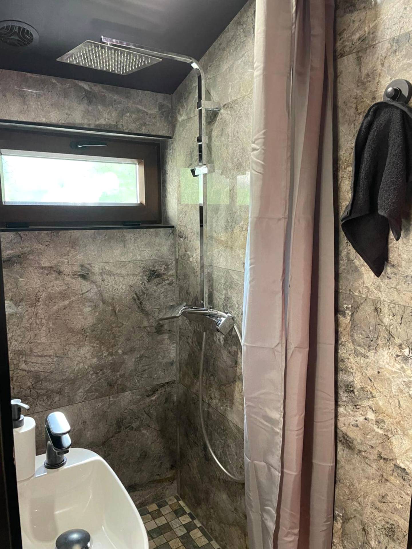 Autre vue interieure - Jacuzzi Love Room - Mulhouse