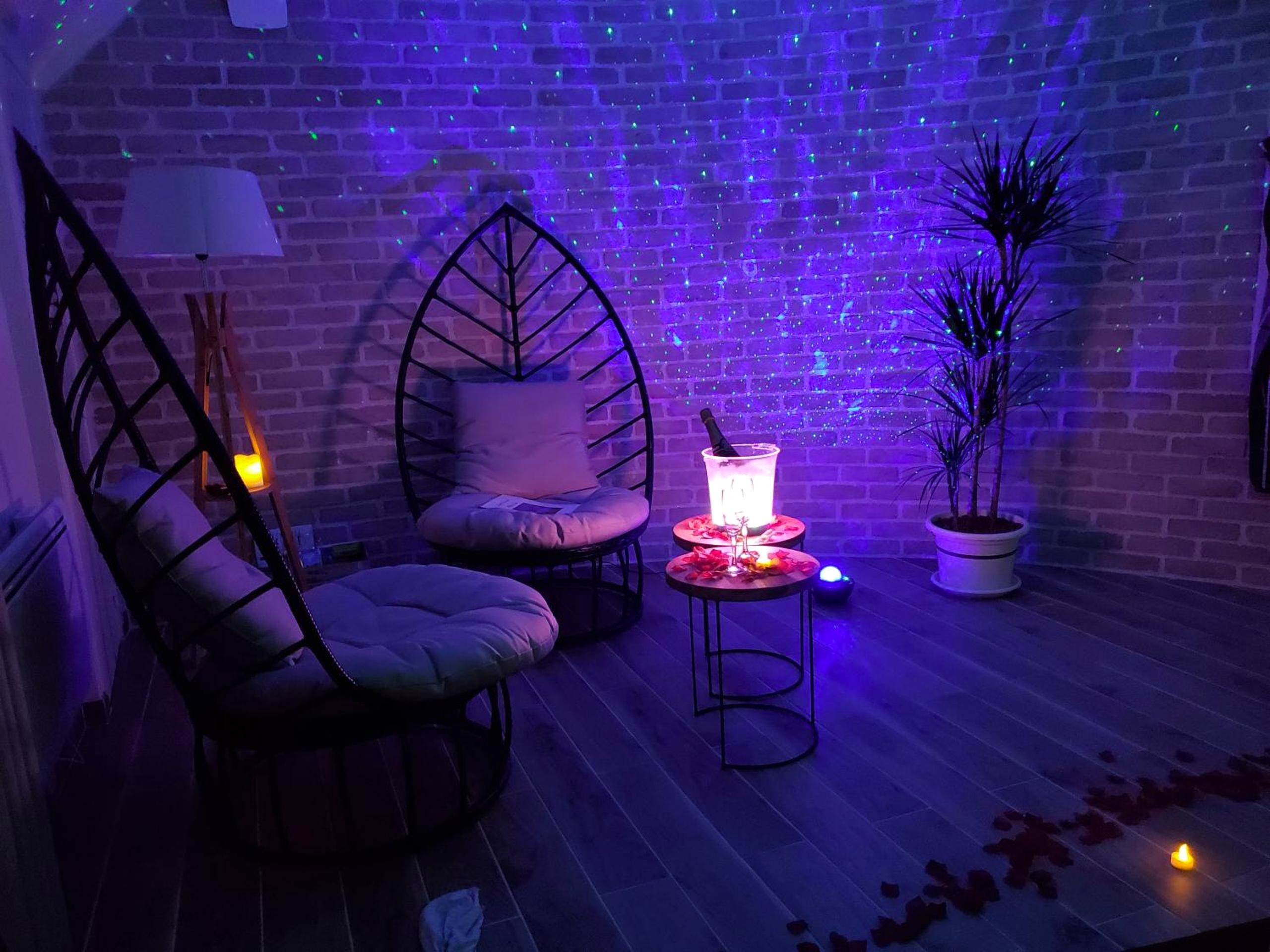 Photo du logement - Jacuzzi privatif dans maison de village au calme - Flaviac