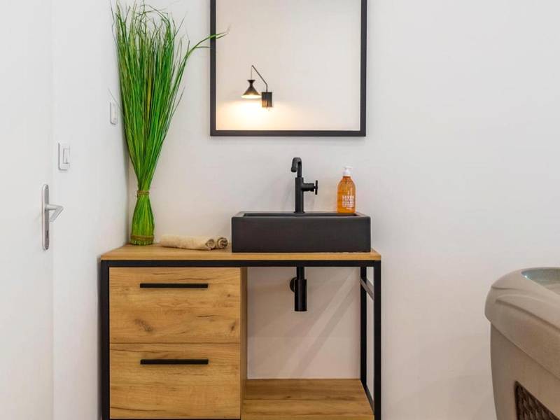 Photo du logement - Love room Jacuzzi Sauna Privatif Marseille - Marseille