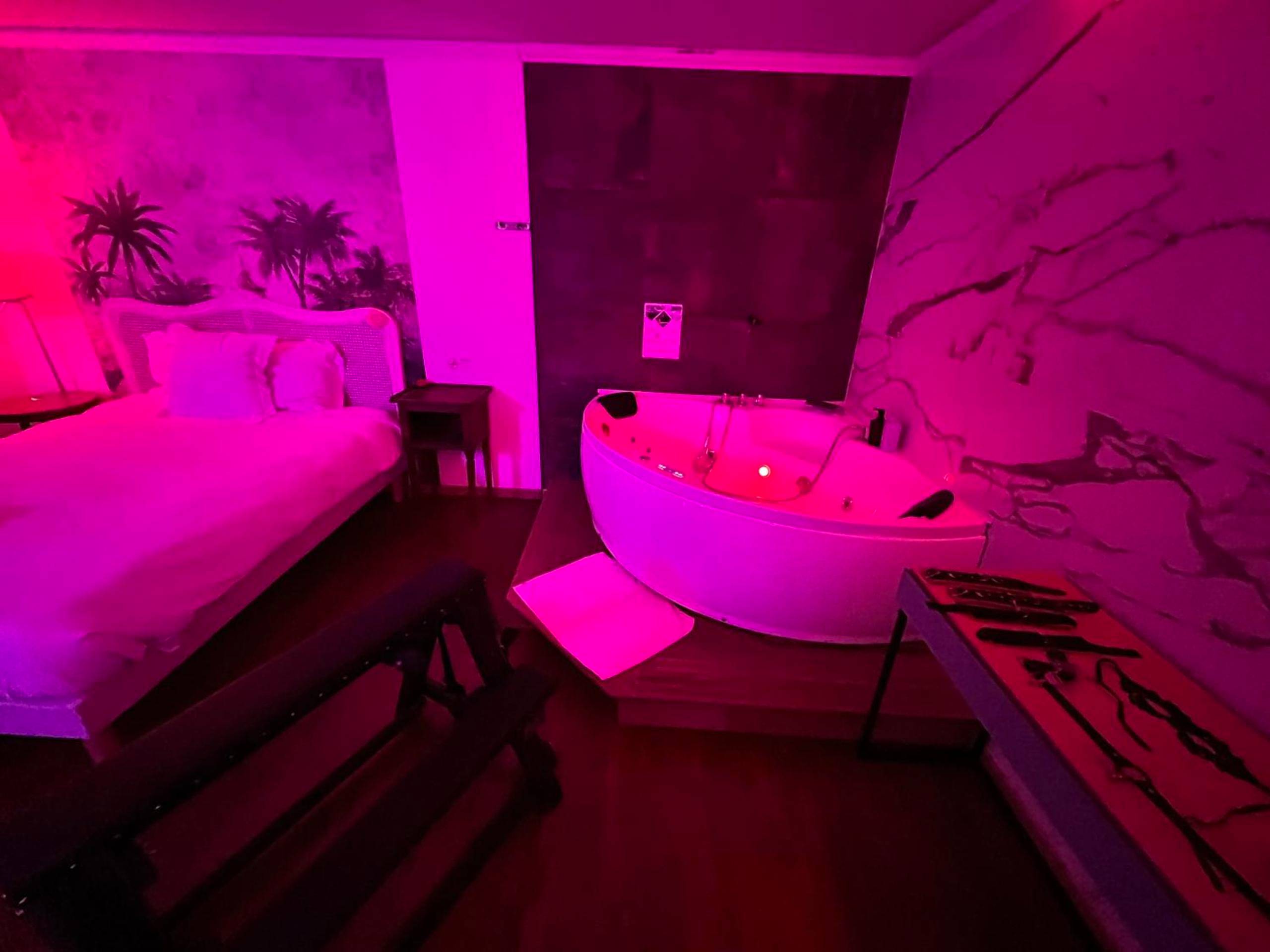 Photo du logement - Jacuzzi LOVE Suite