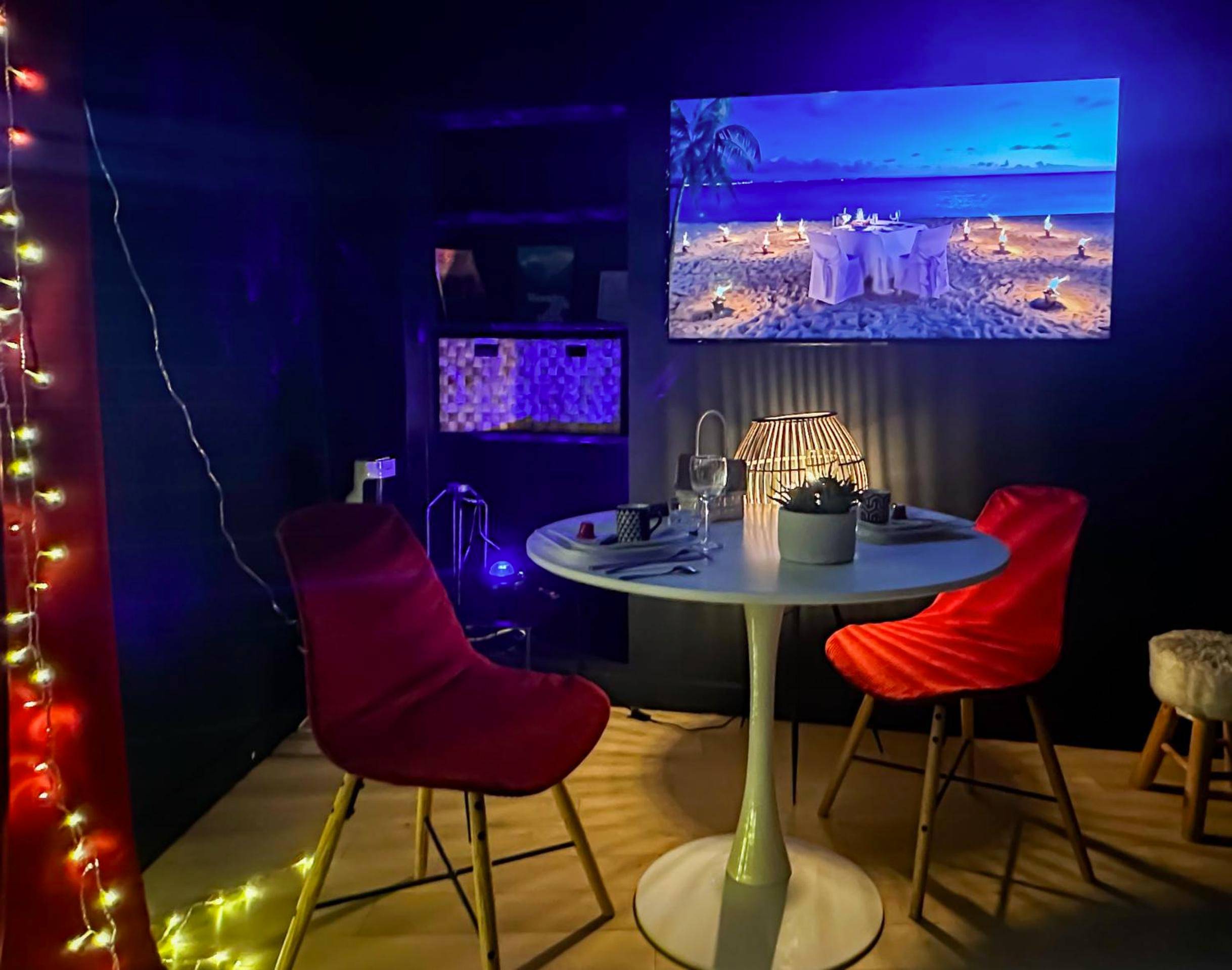 Detail du logement - Loveroom Adults Only jacuzzi vieille ville Annecy