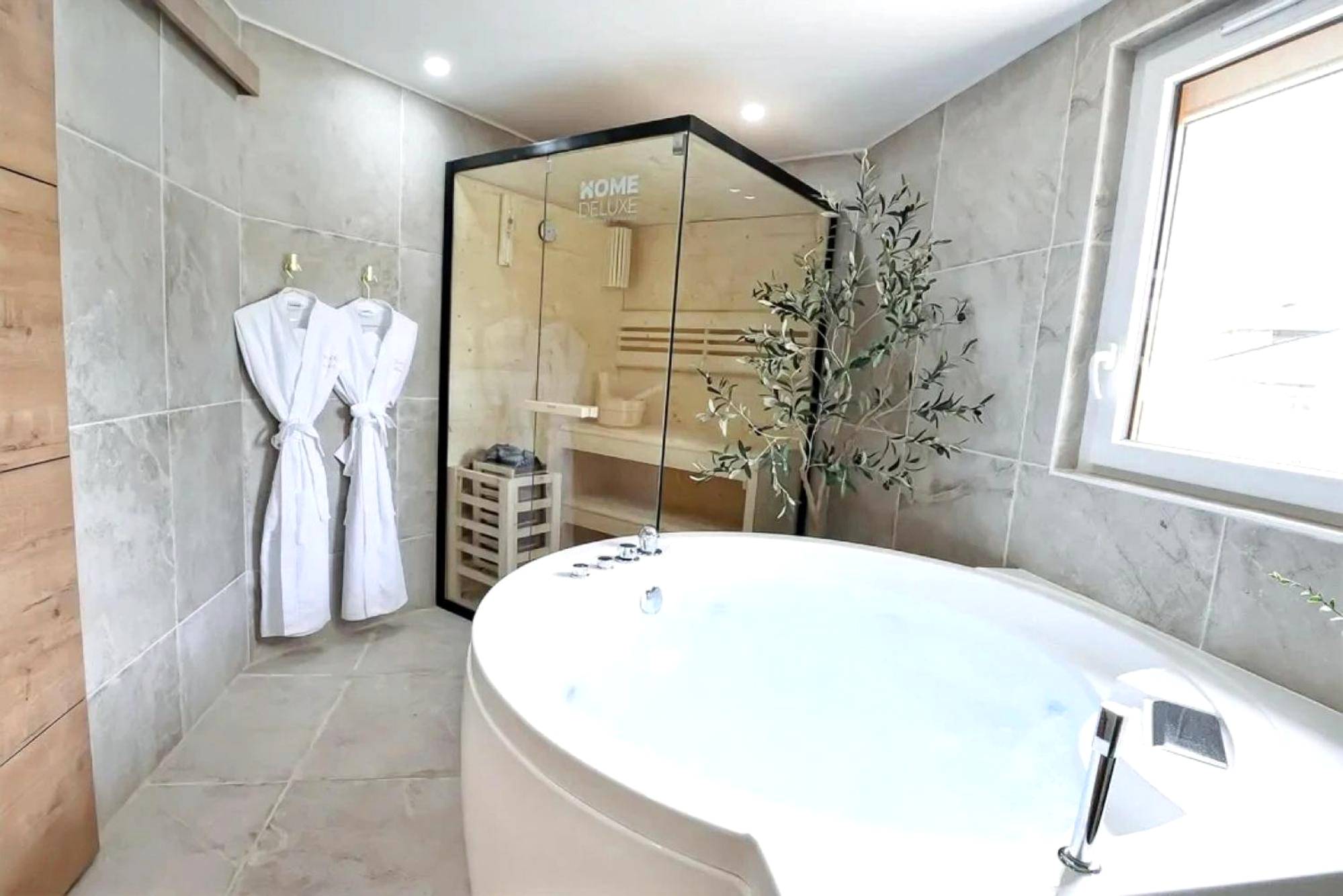 Vue du logement - Jardin d'Eden : Sauna, Balneo & Jardin privatif