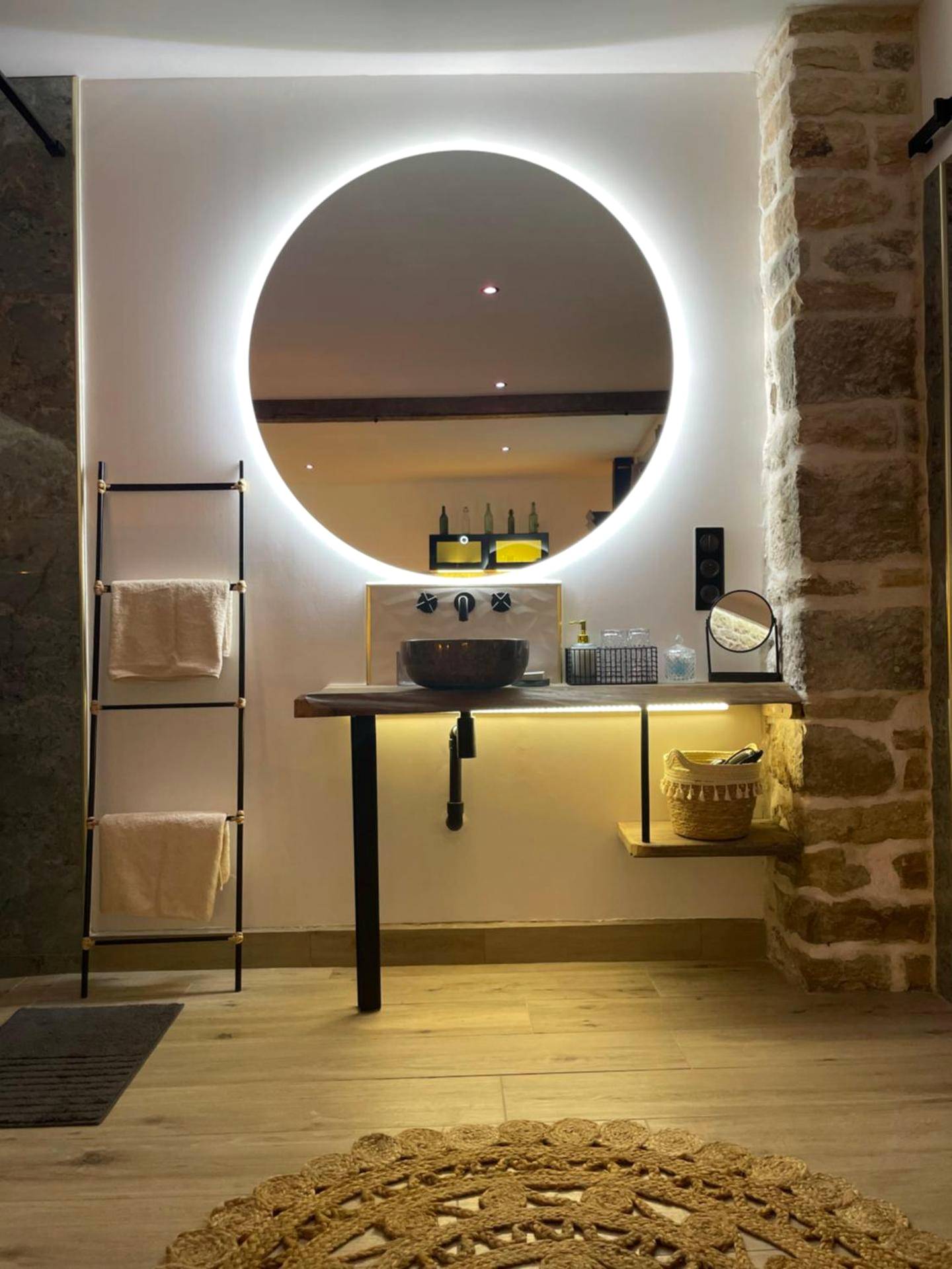 Photo du logement - Les Jardins Secrets - Gare & Centre by Apparts Spa Dijon - Dijon