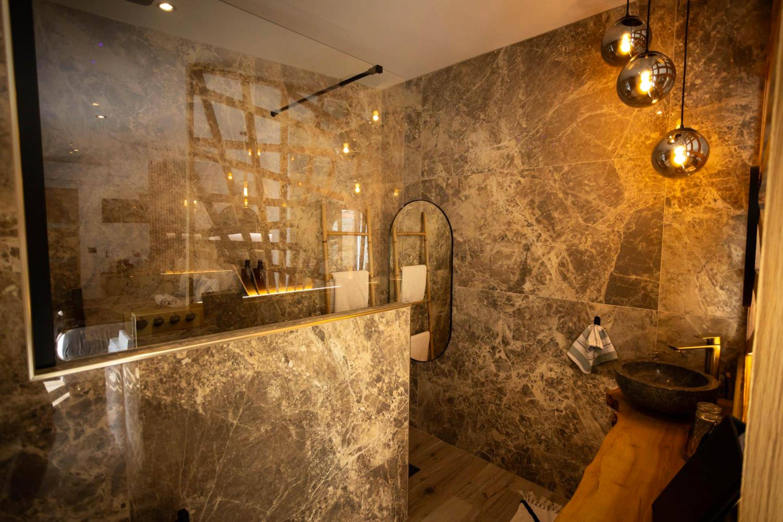 Photo du logement - Les Jardins Secrets - Gare & Centre by Apparts Spa Dijon