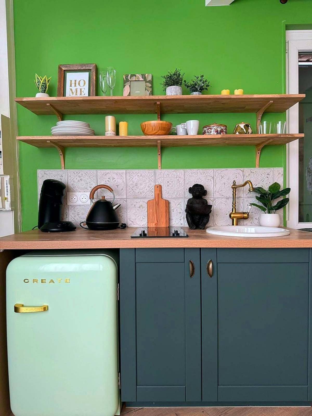 Photo du logement - La jungle insolite, SPA, Écran cinéma, Lit à baldaquin king size, day use, 10 min centre