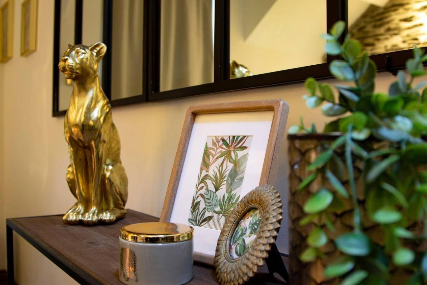 Photo du logement - LOVE ROOM JUNGLE - LES PETITS PLAISIRS - Angers