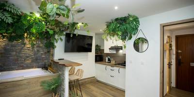 Vue du logement - Jungle Room Jacuzzi Privé Évasion en amoureux