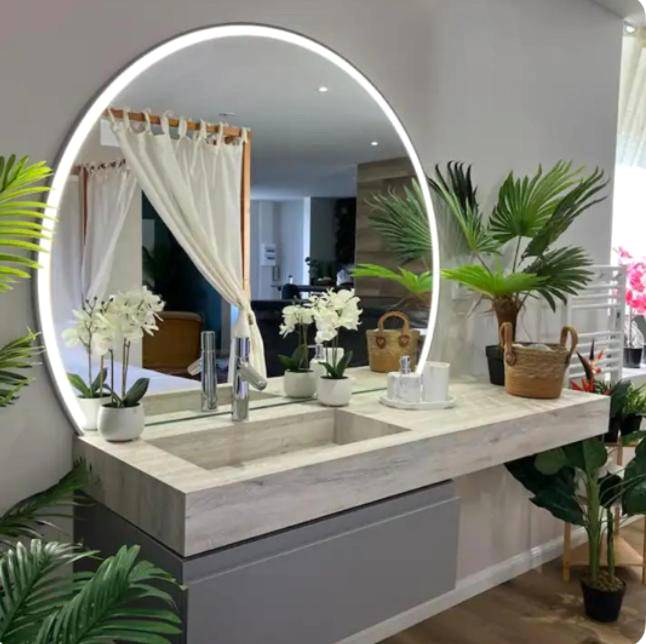 Miroir rond lumineux et vasque moderne - Jungle Secret SPA Nuit insolite