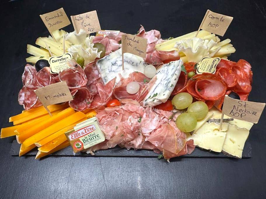 Photo du logement - La Jungle de Zoé - Nuit insolite à 15min de Caen