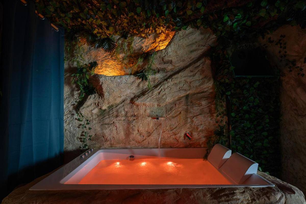 Photo du logement - Jungle Crash Love Room