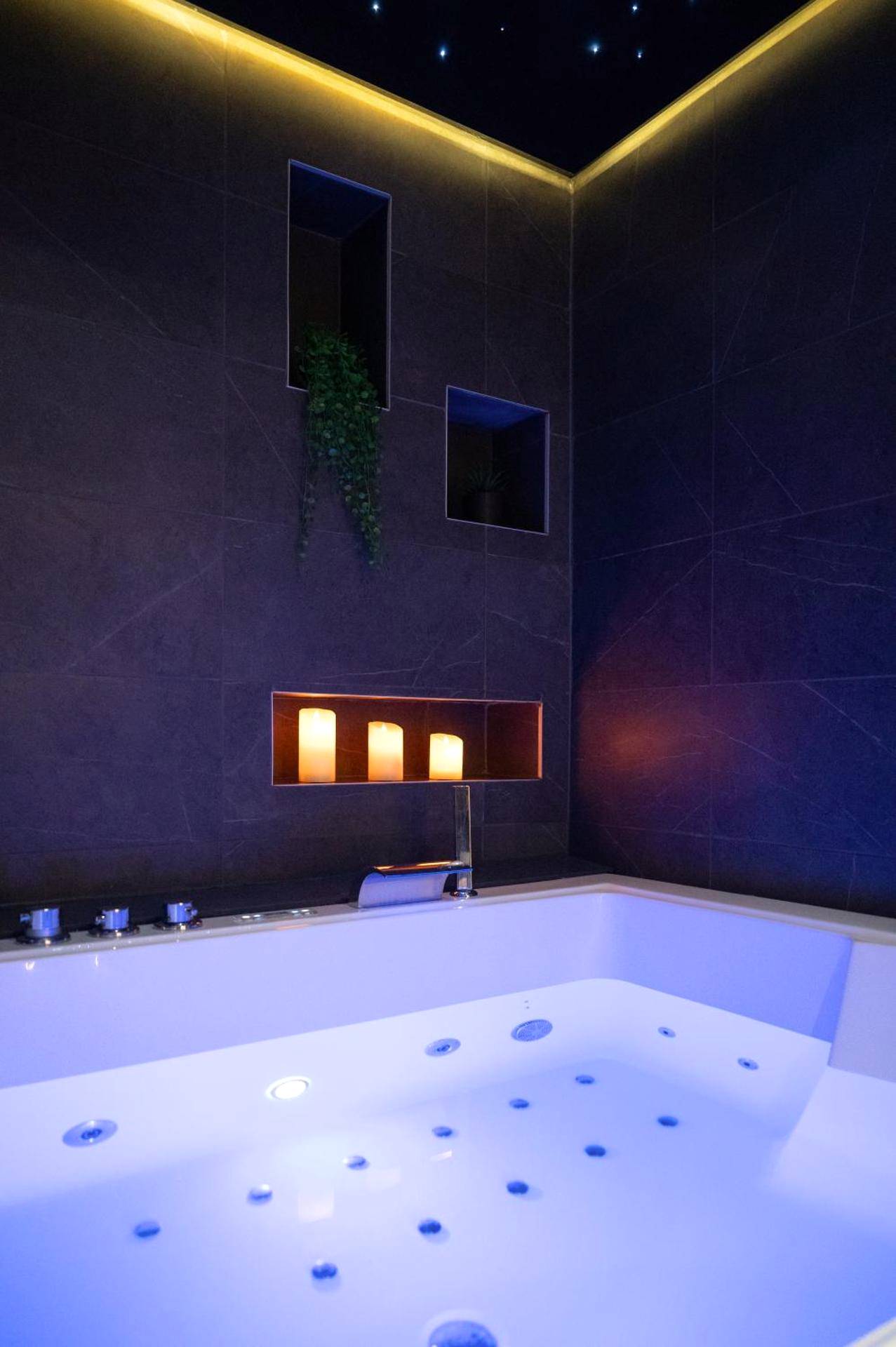 Photo du logement - Lorient Love Room Le King Size