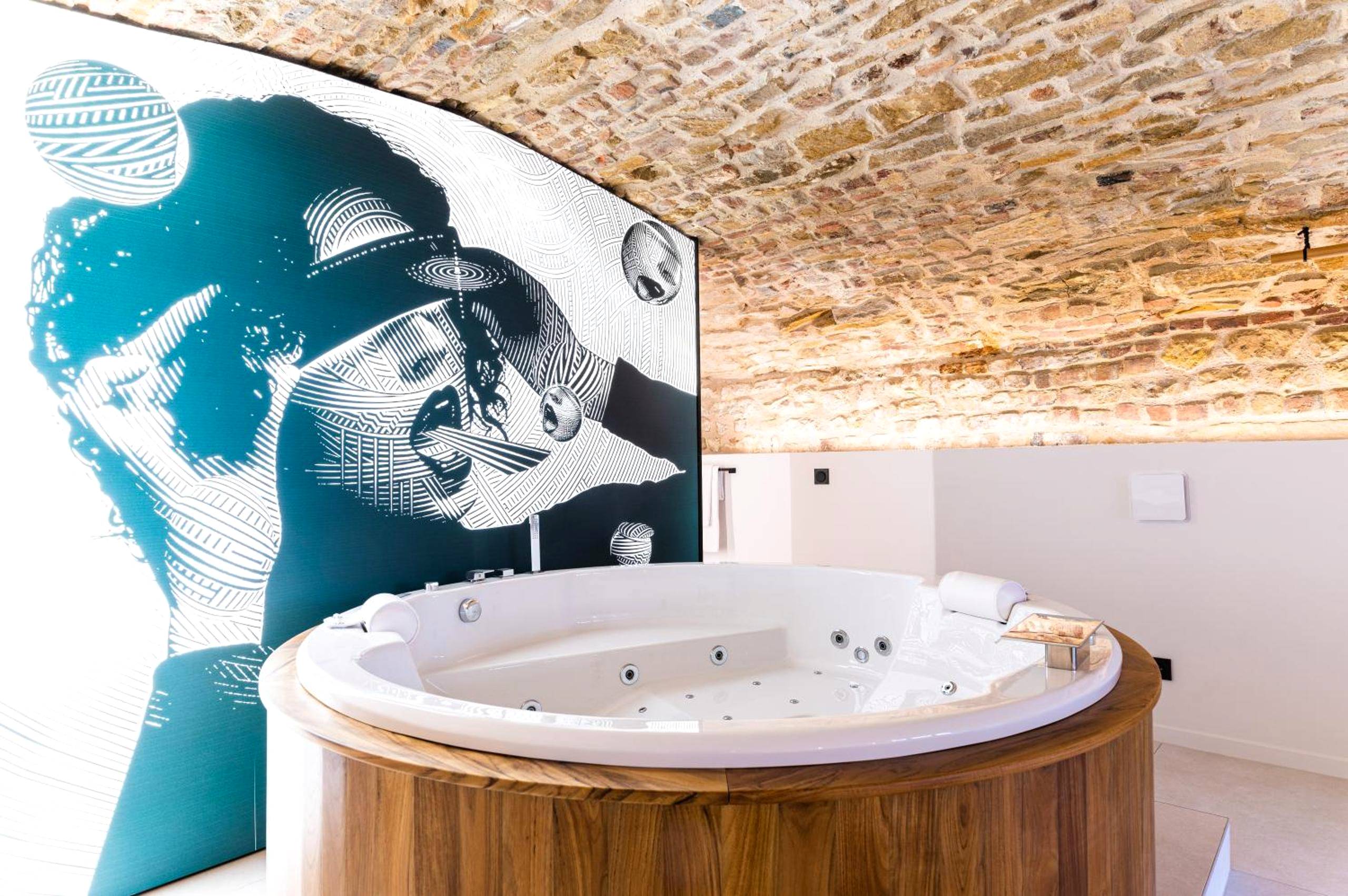 Photo du logement - Legend Majestic SPA - Insolite & Unique - Champagne - Parking privé