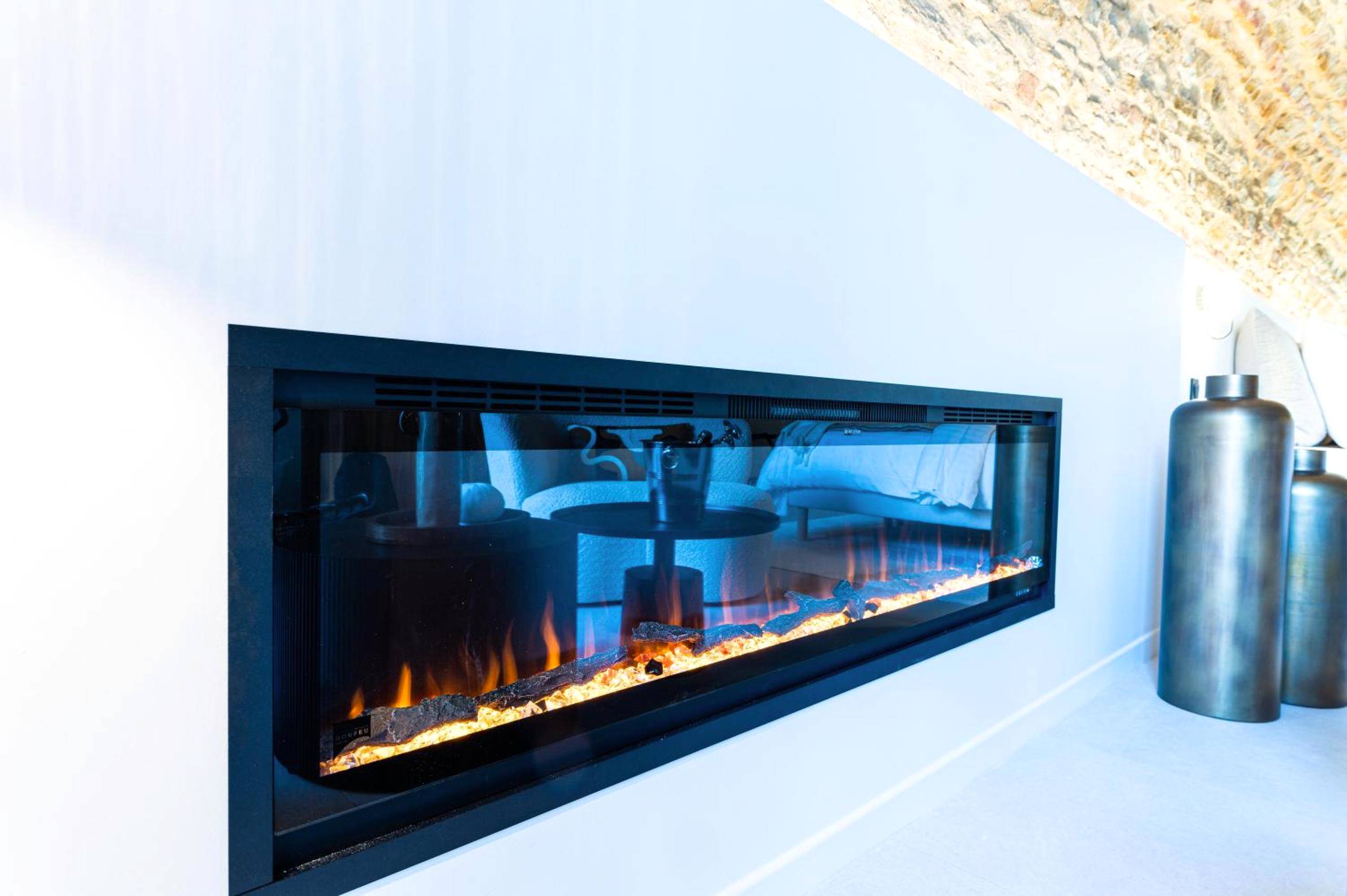 Photo du logement - Legend Majestic SPA - Insolite & Unique - Champagne - Parking privé - Bourg - en - Bresse