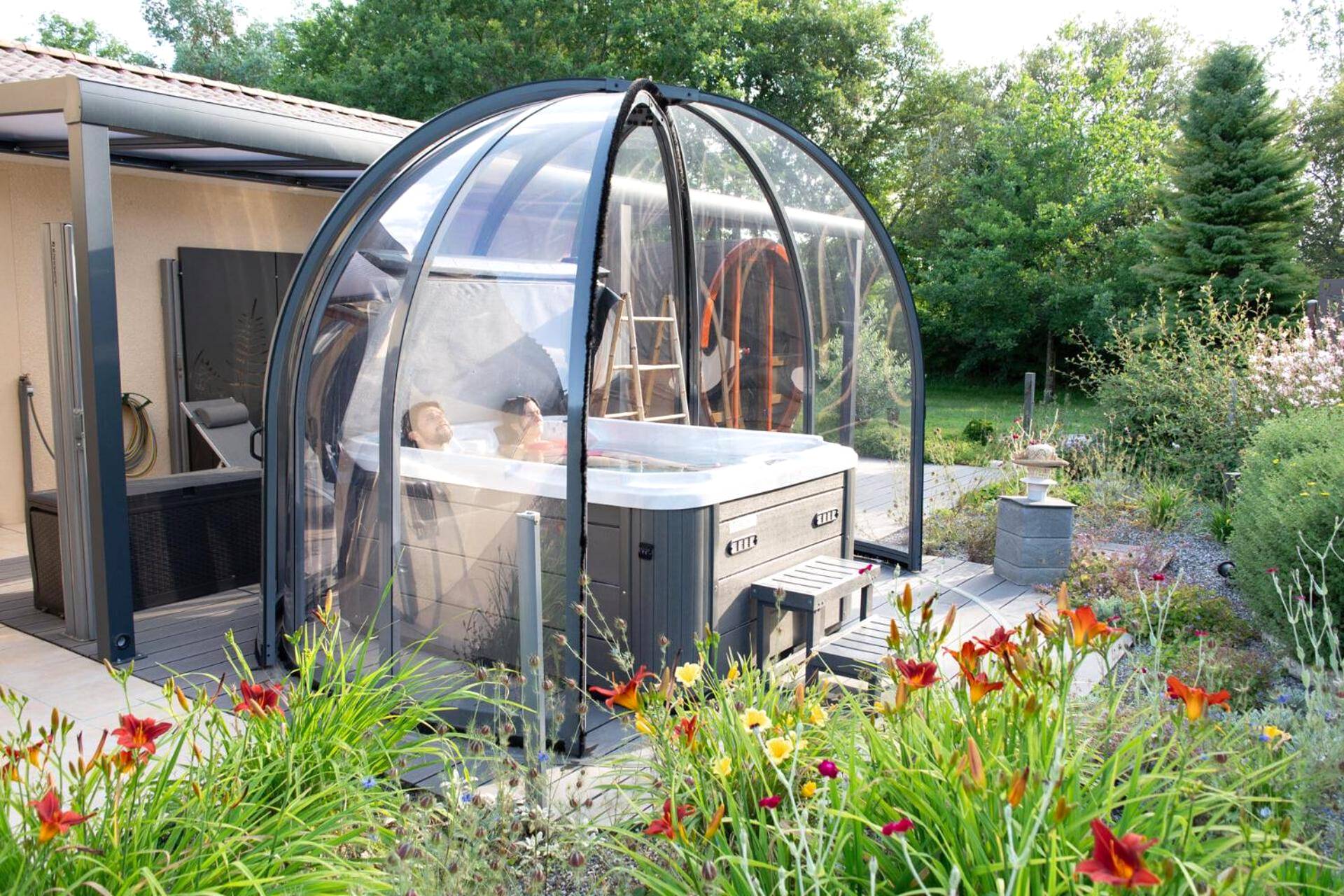 Vue principale - L'Escale Sud Gironde - Séjour en amoureux avec jacuzzi privatif - Piscine - Massage Traiteur... - Pompéjac
