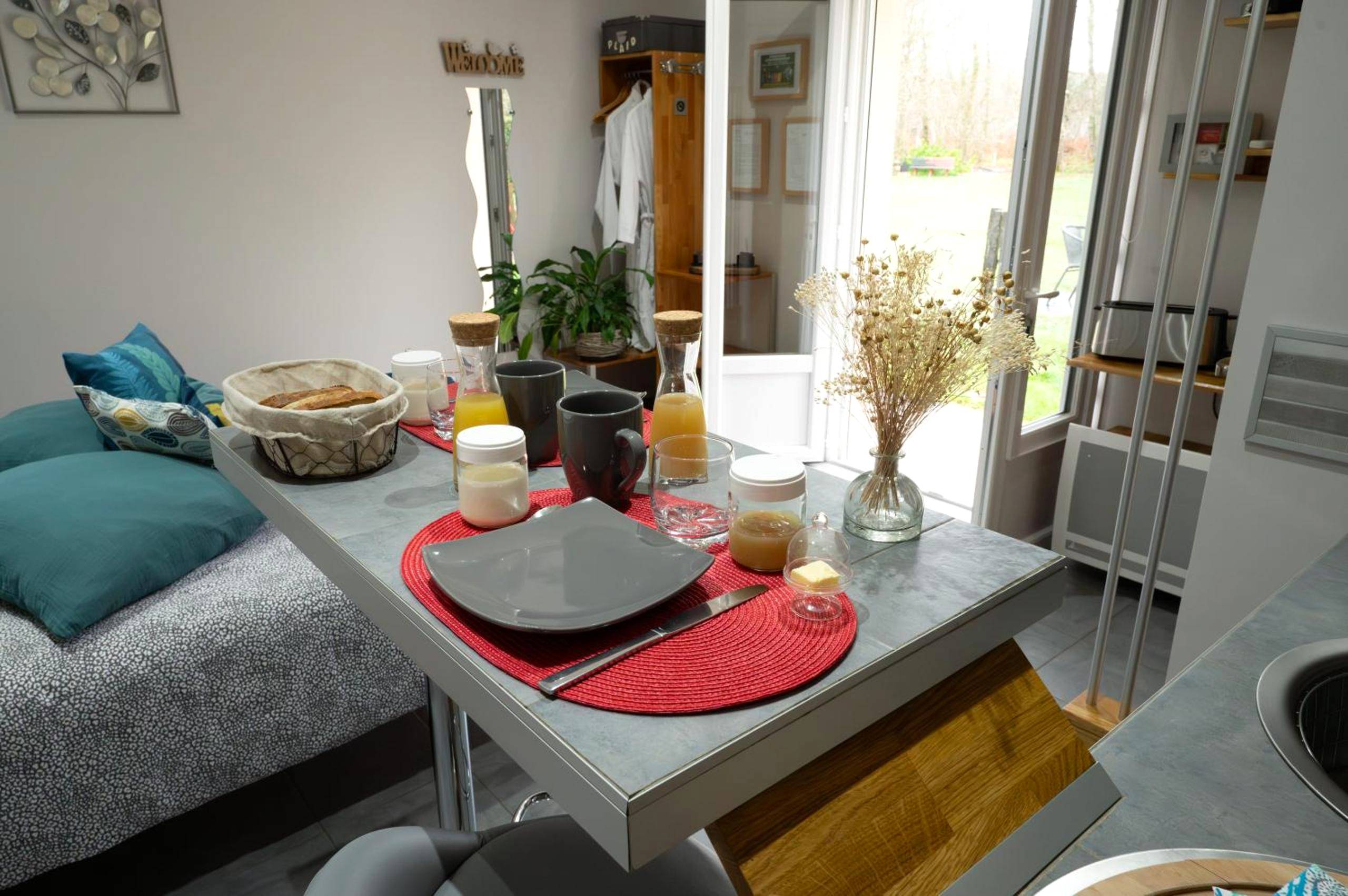 Photo - L'Escale Sud Gironde - Séjour en amoureux avec jacuzzi privatif - Piscine - Massage Traiteur & Brunch possibles