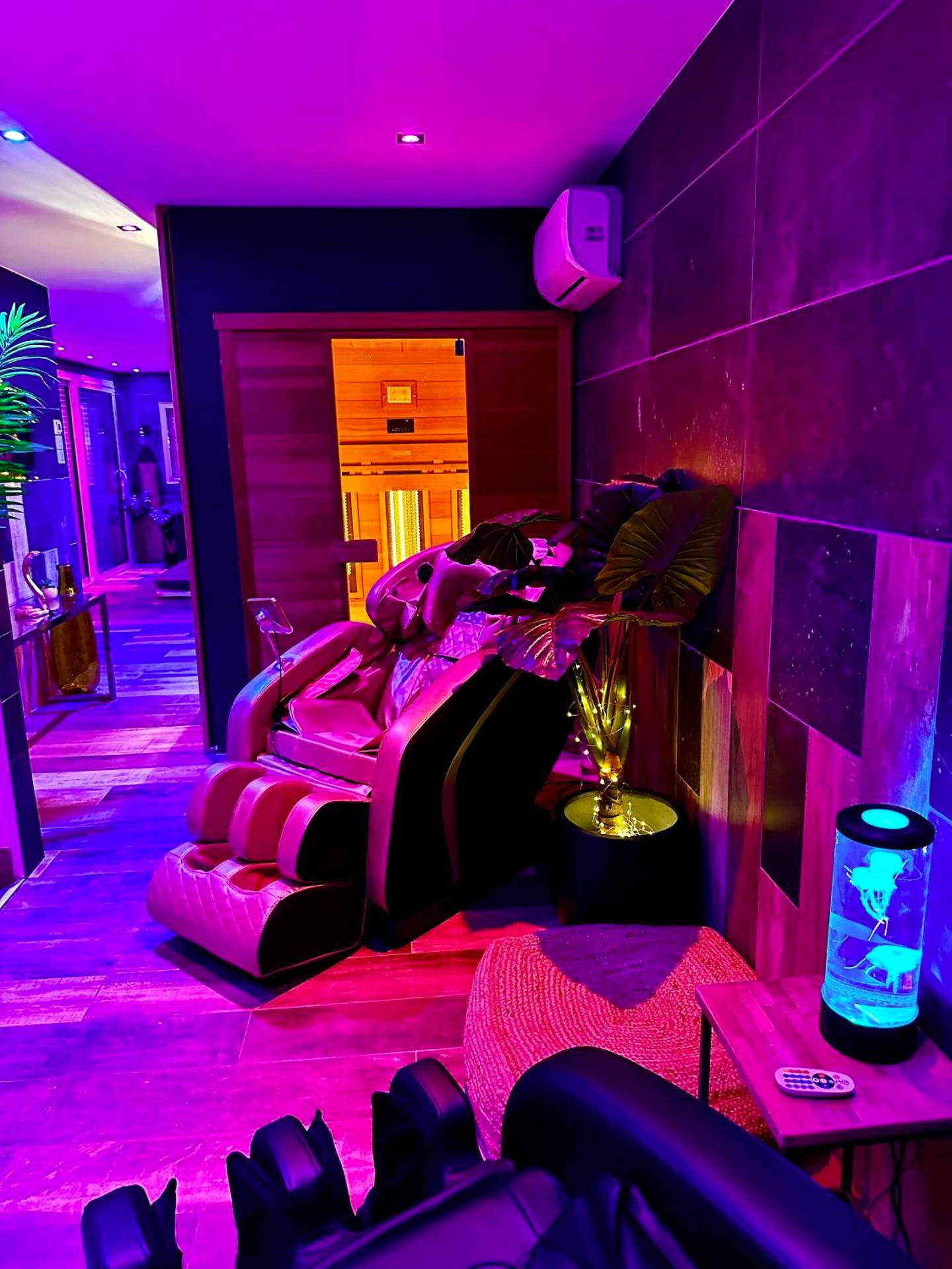 Photo du logement - Lincontournable - Jaccuzi - Piscine - Sauna - Hammam