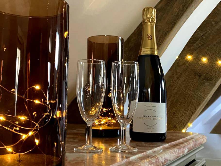 Photo du logement - Loft Romantique - Balnéo - Billard - Massage - Verton